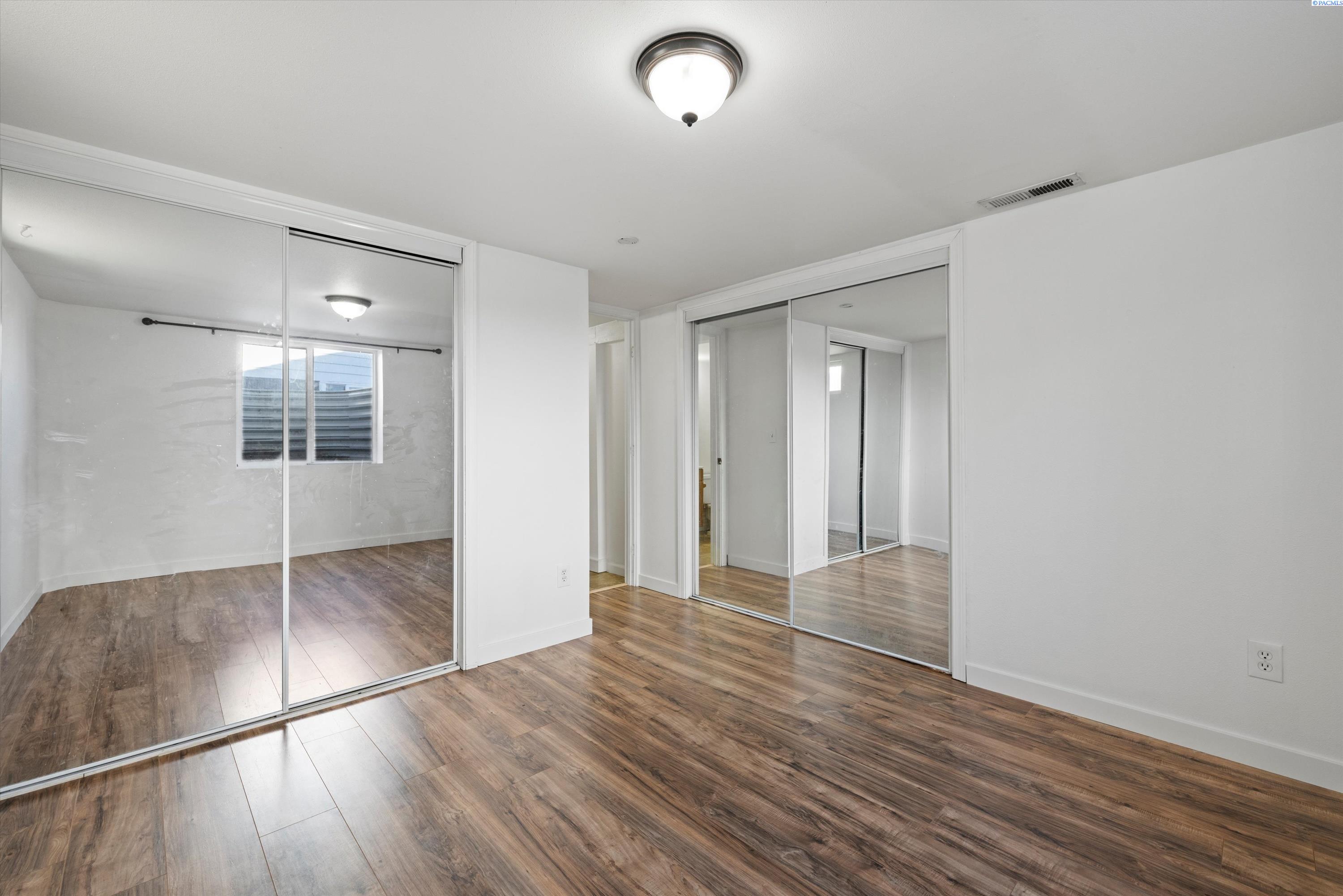 2026 Cascade Ave