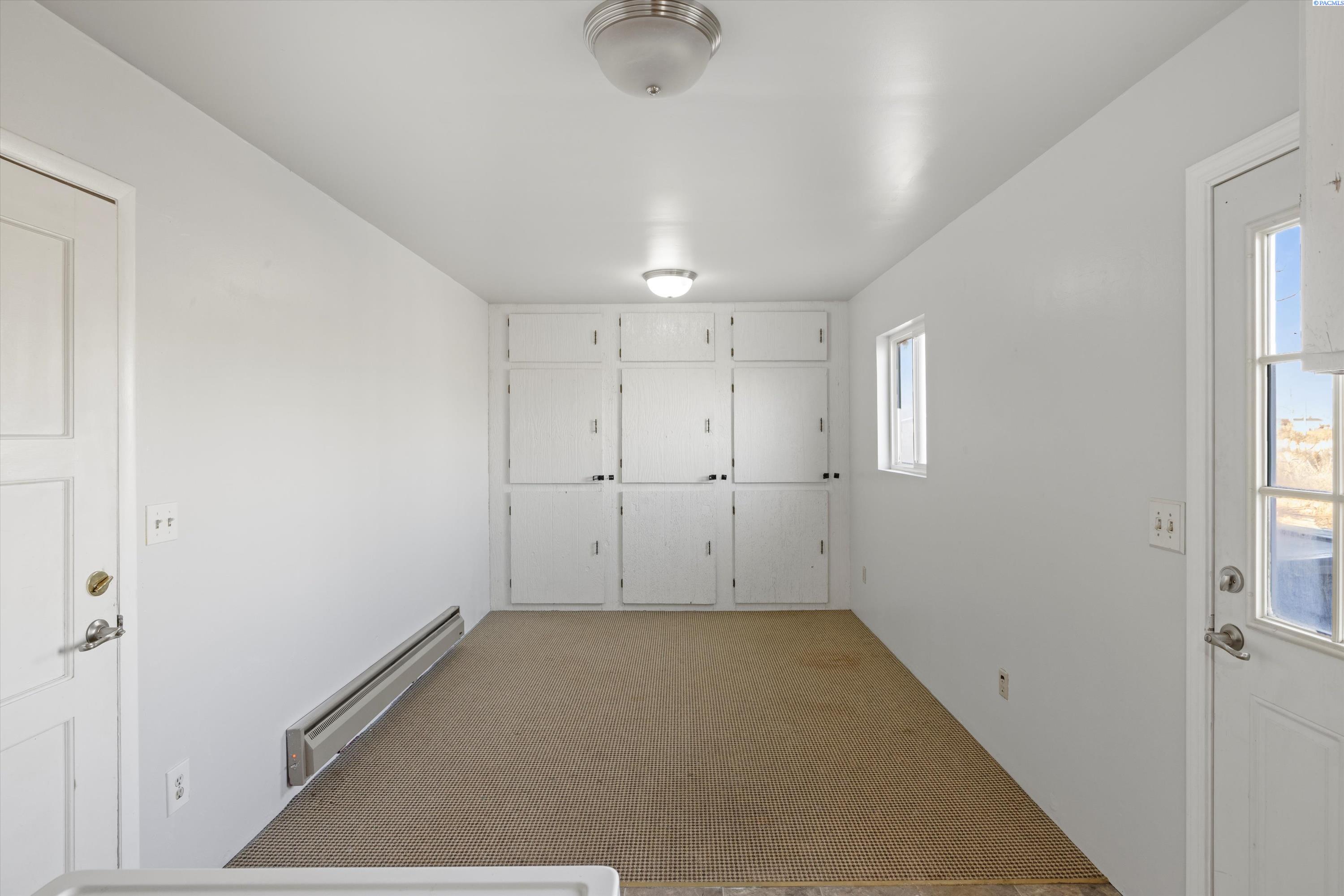 203 Fairway Pl SW Unit: 252