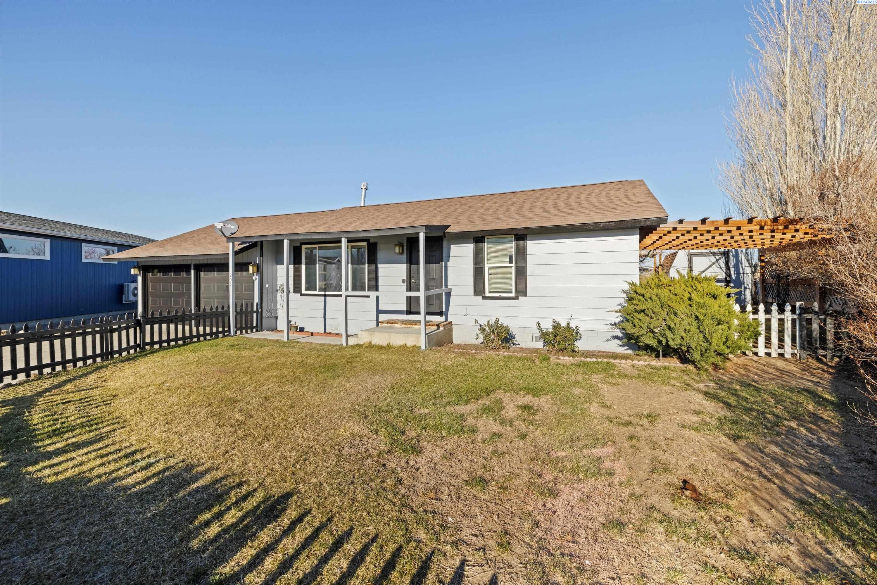 203 Fairway Pl SW Unit: 252