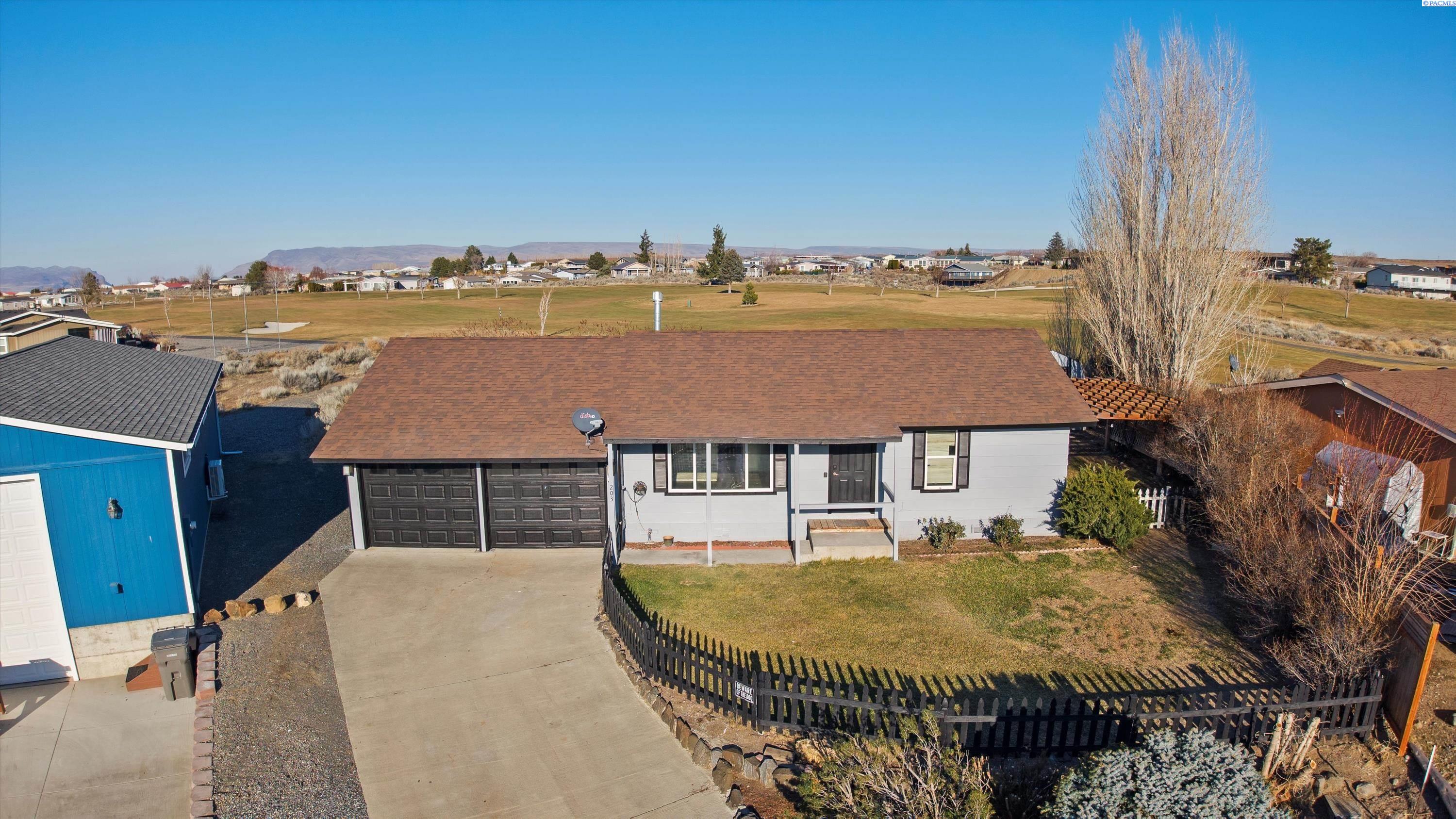 203 Fairway Pl SW Unit: 252