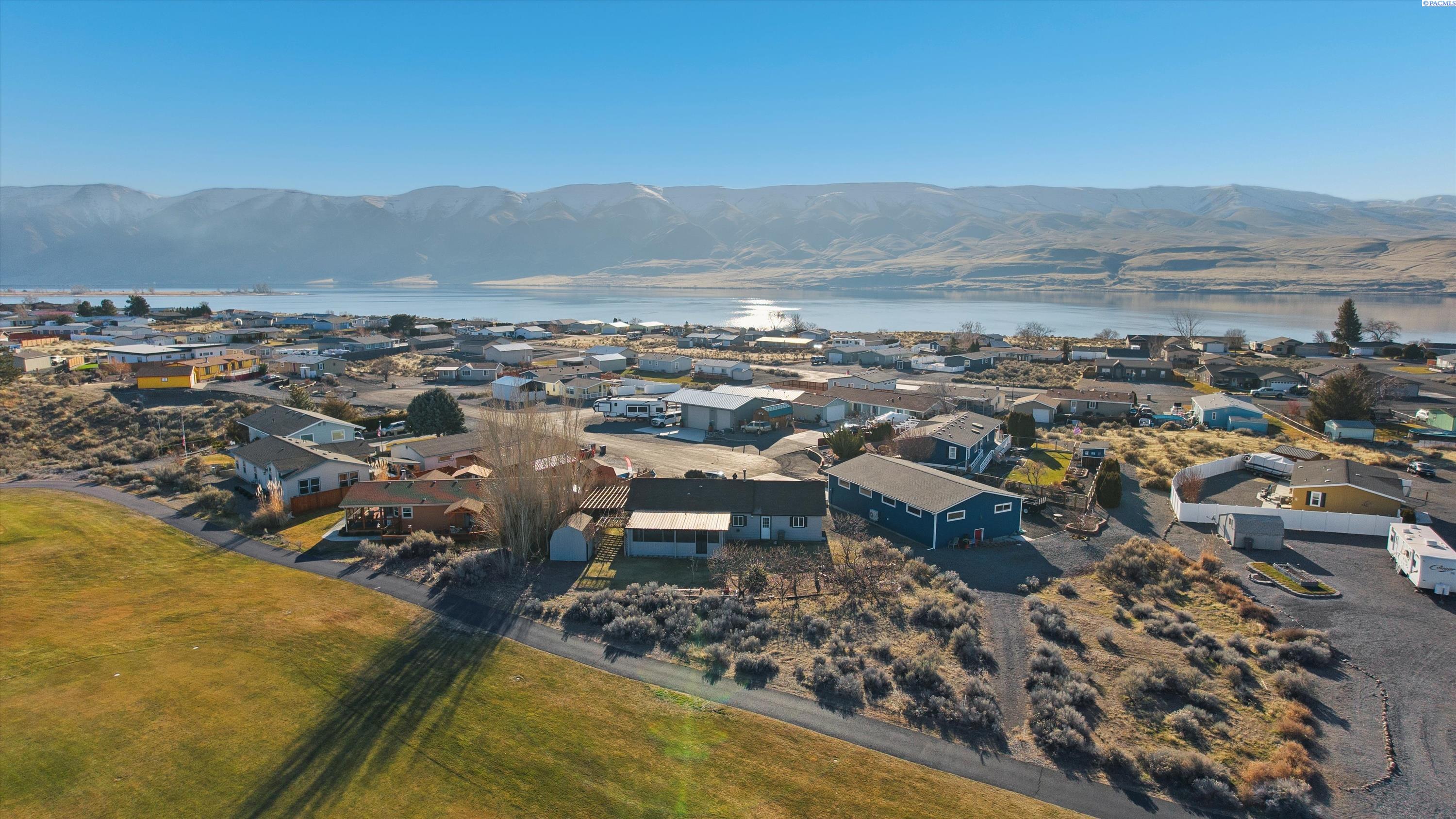 203 Fairway Pl SW Unit: 252