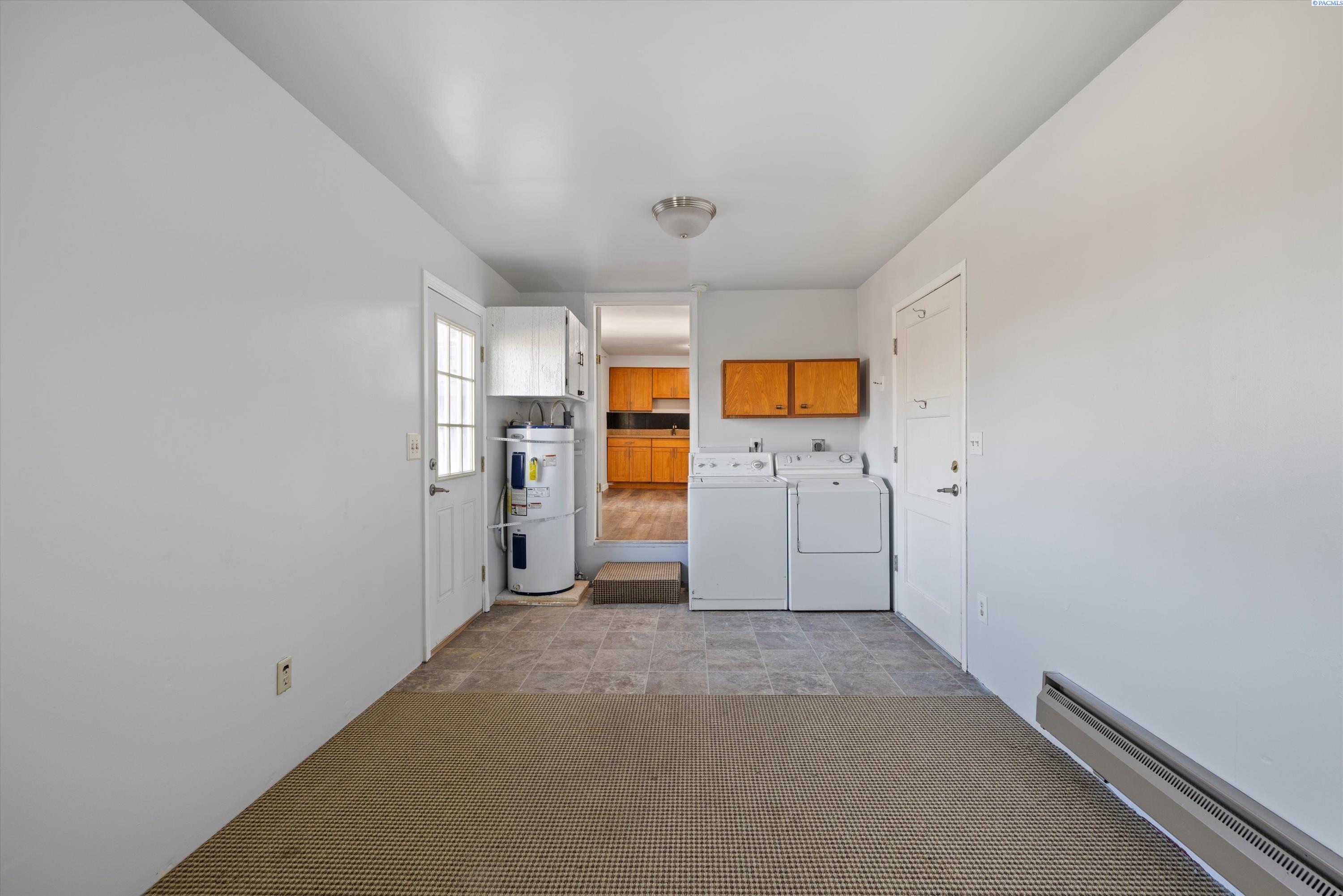 203 Fairway Pl SW Unit: 252