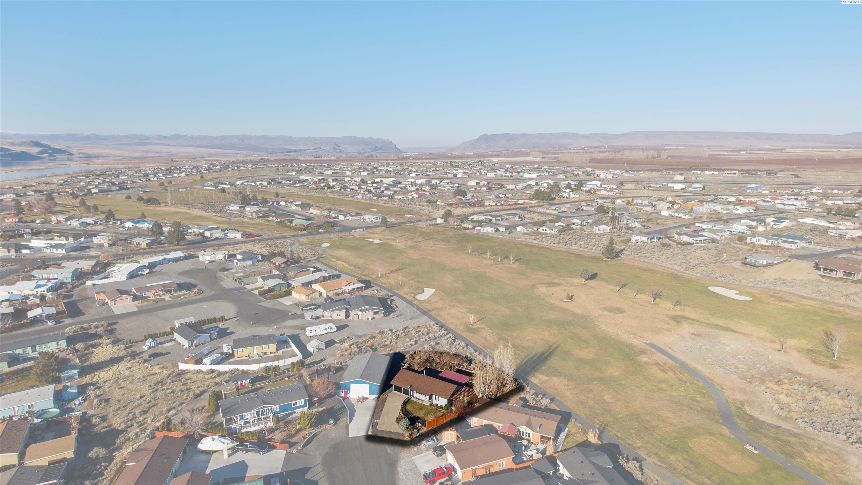 203 Fairway Pl SW Unit: 252