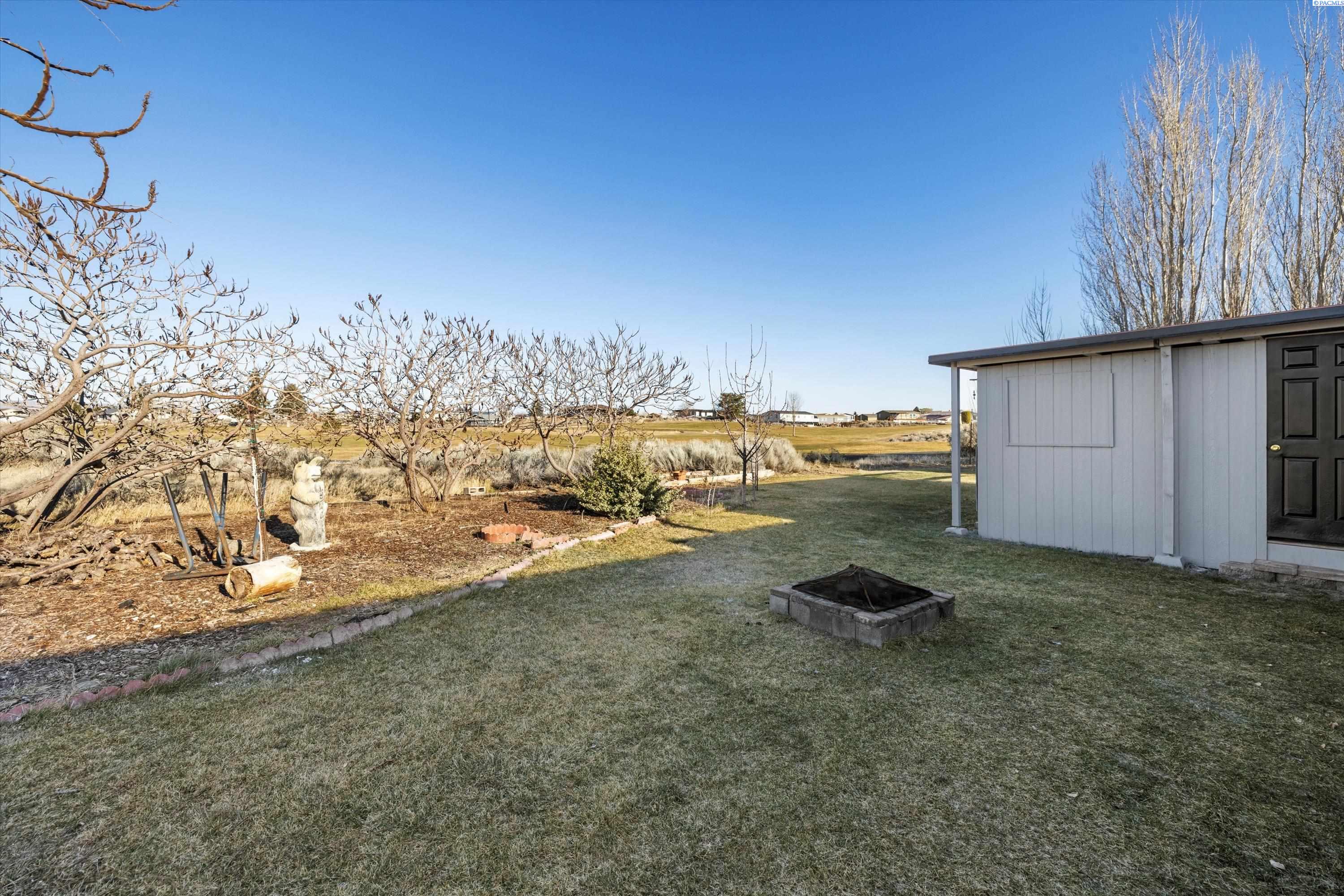 203 Fairway Pl SW Unit: 252