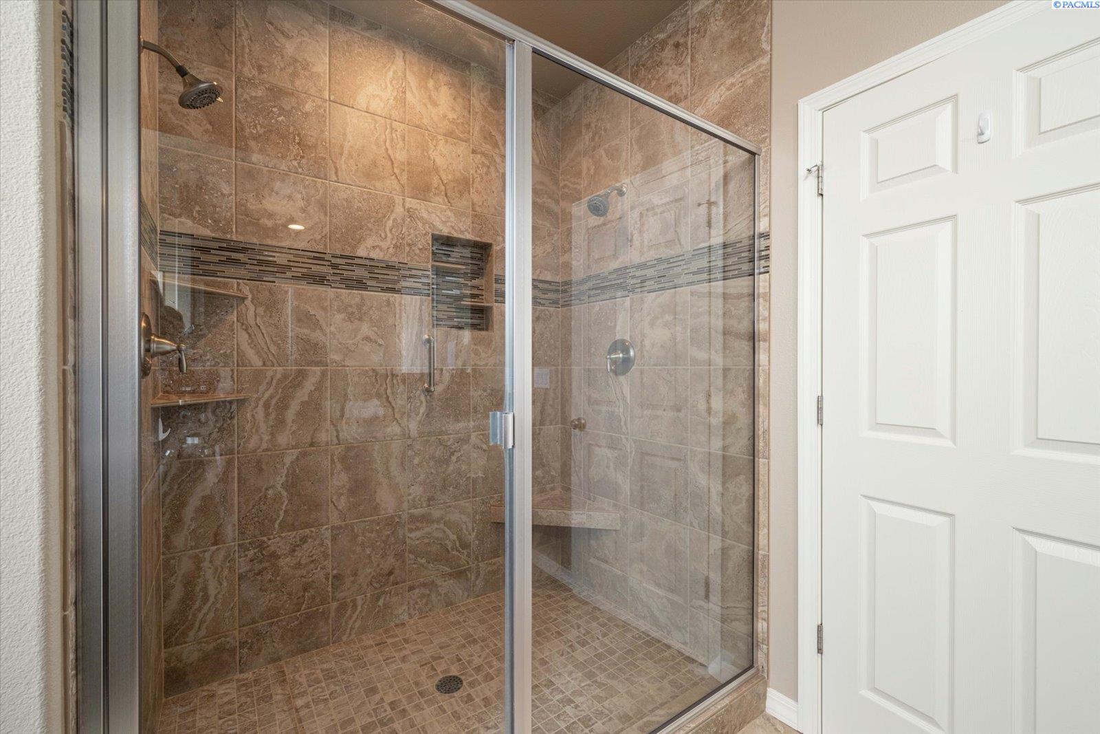 105920 Lind Hill Ct