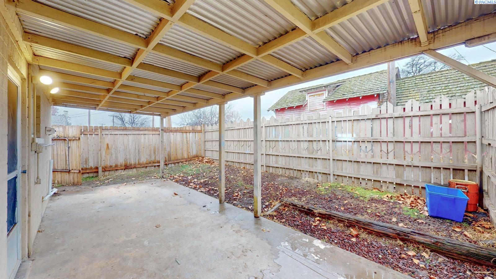 209 S Date Street