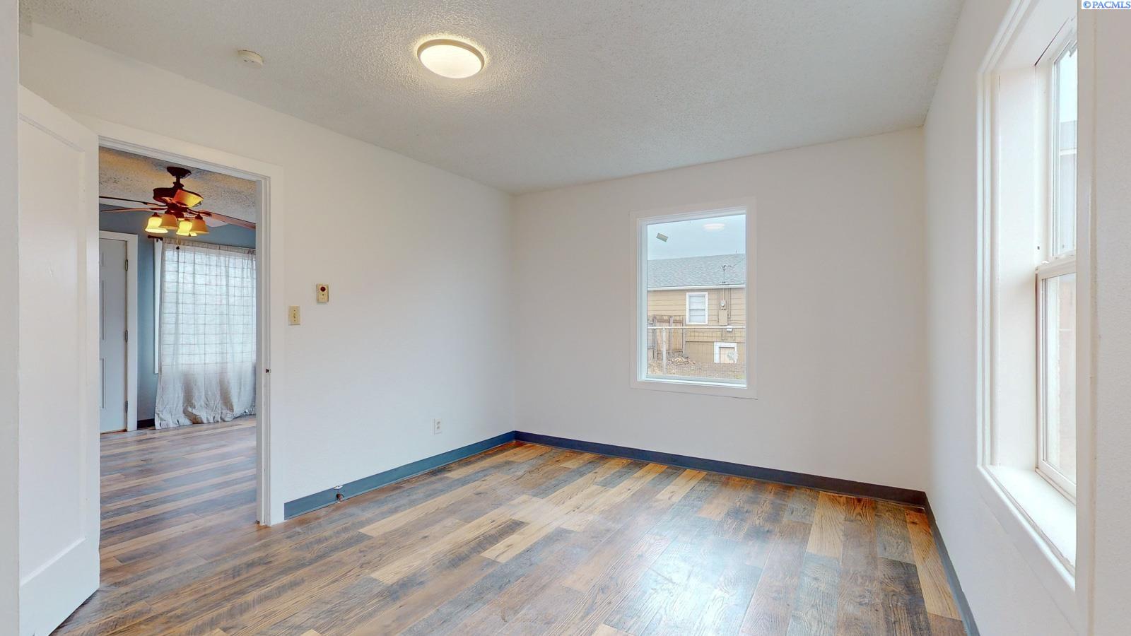 209 S Date Street