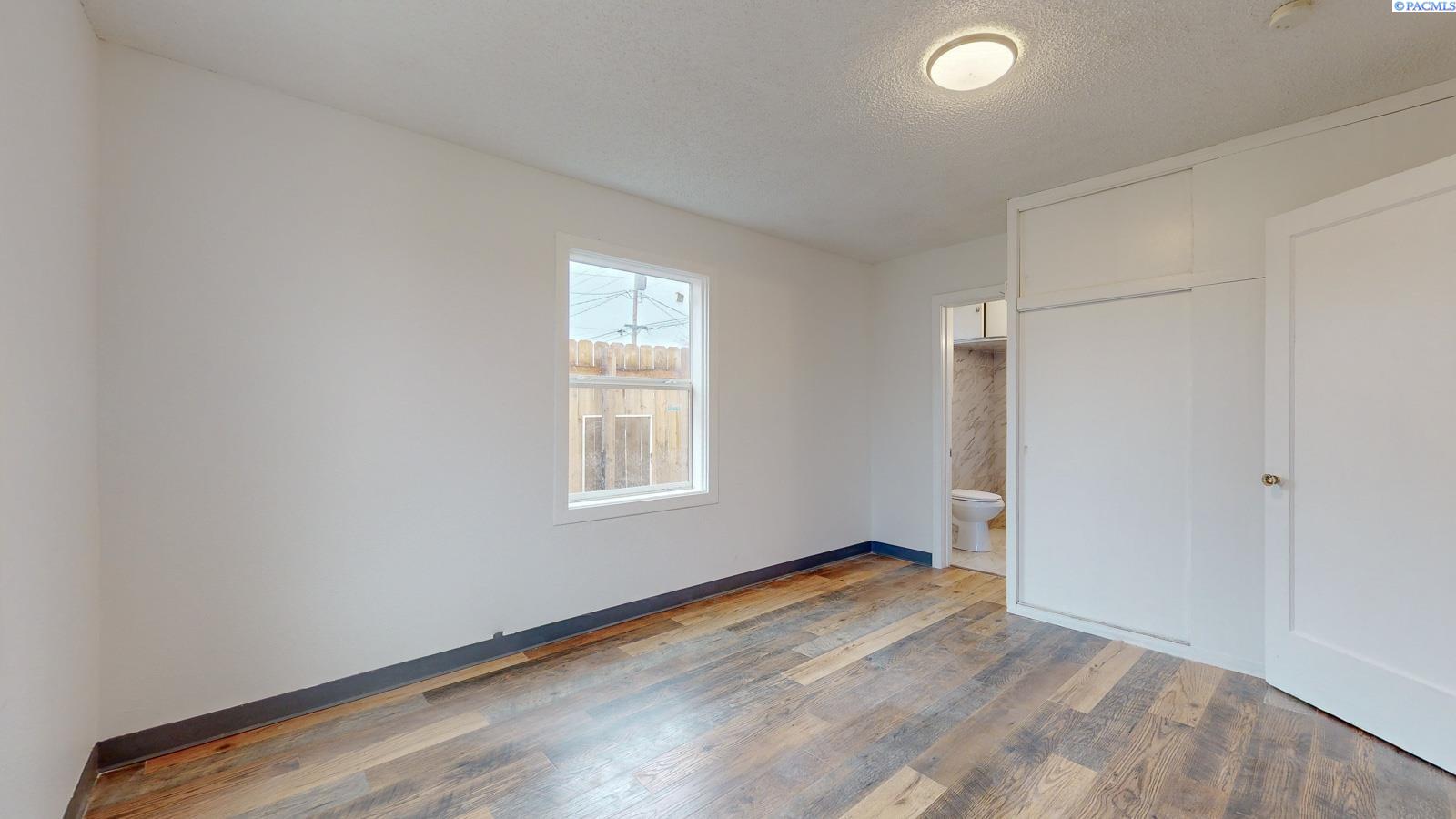 209 S Date Street
