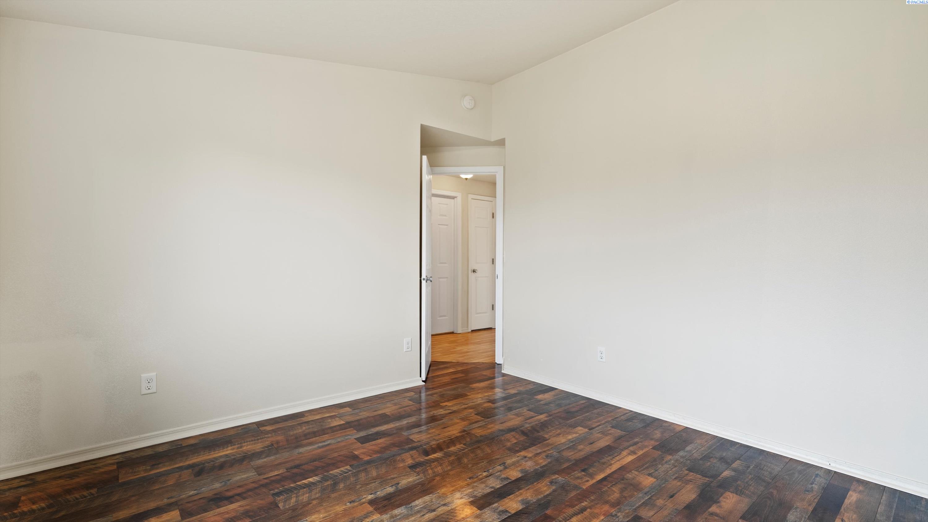 5414 Jackson Ln