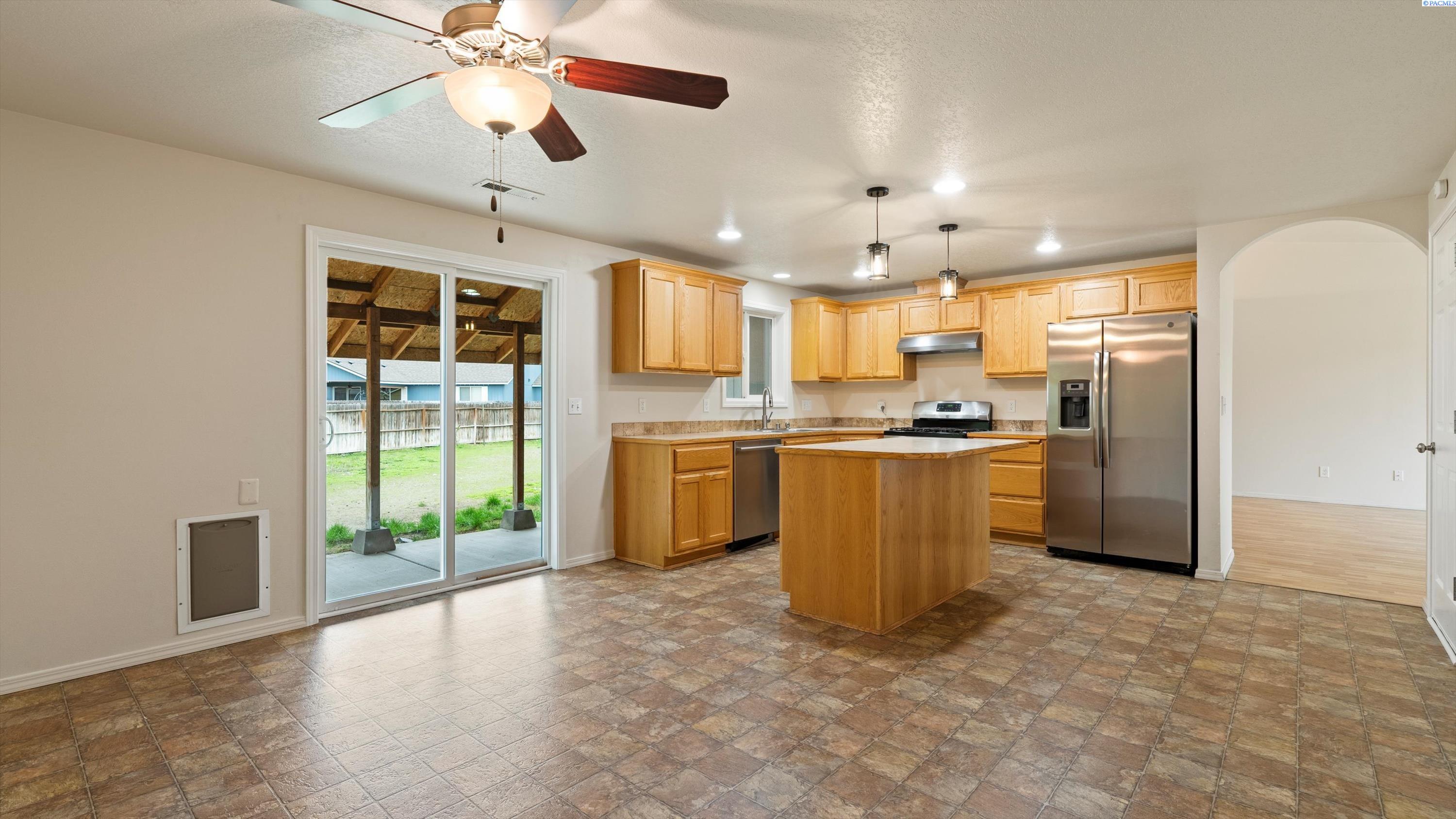 5414 Jackson Ln