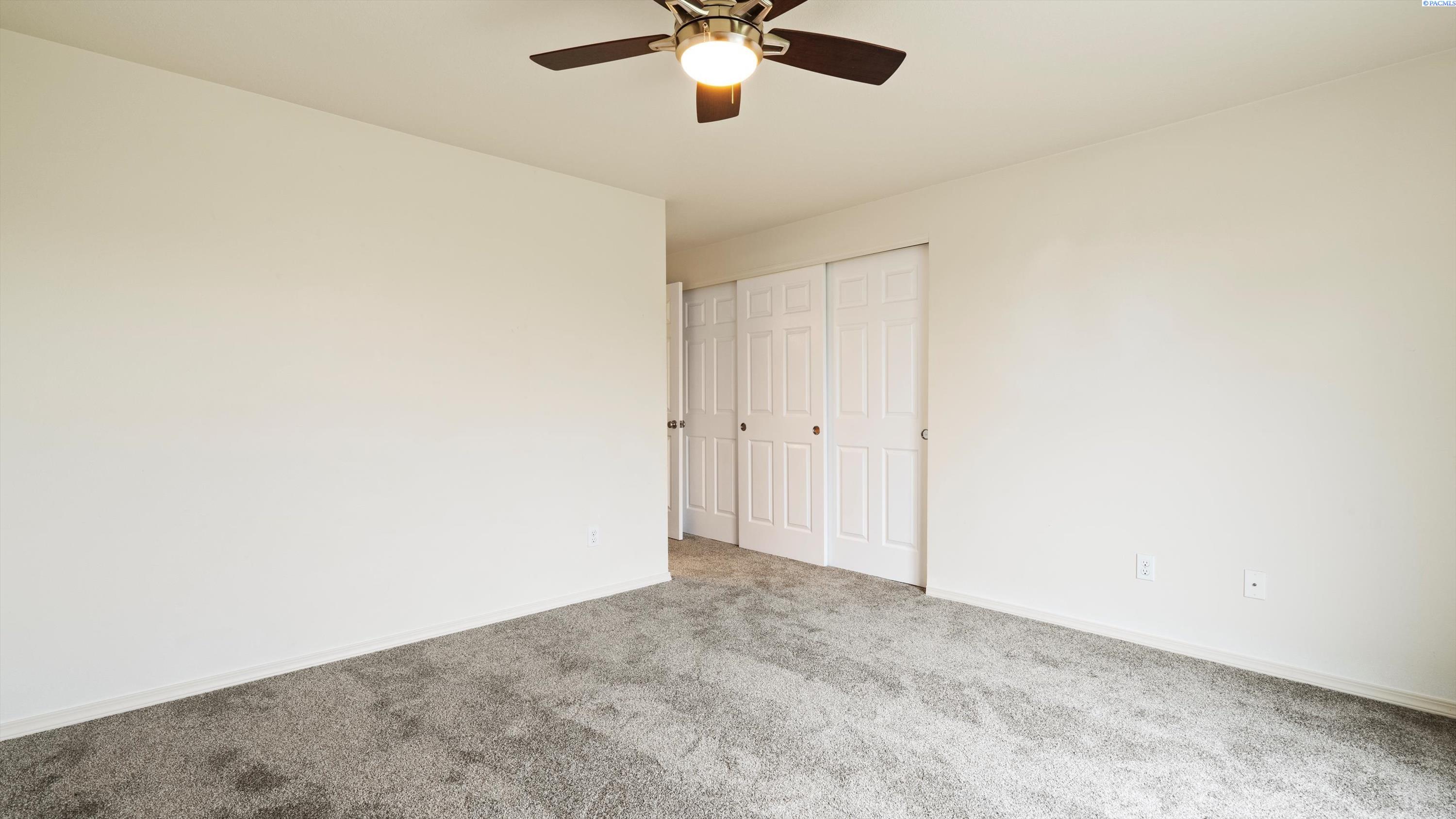 5414 Jackson Ln