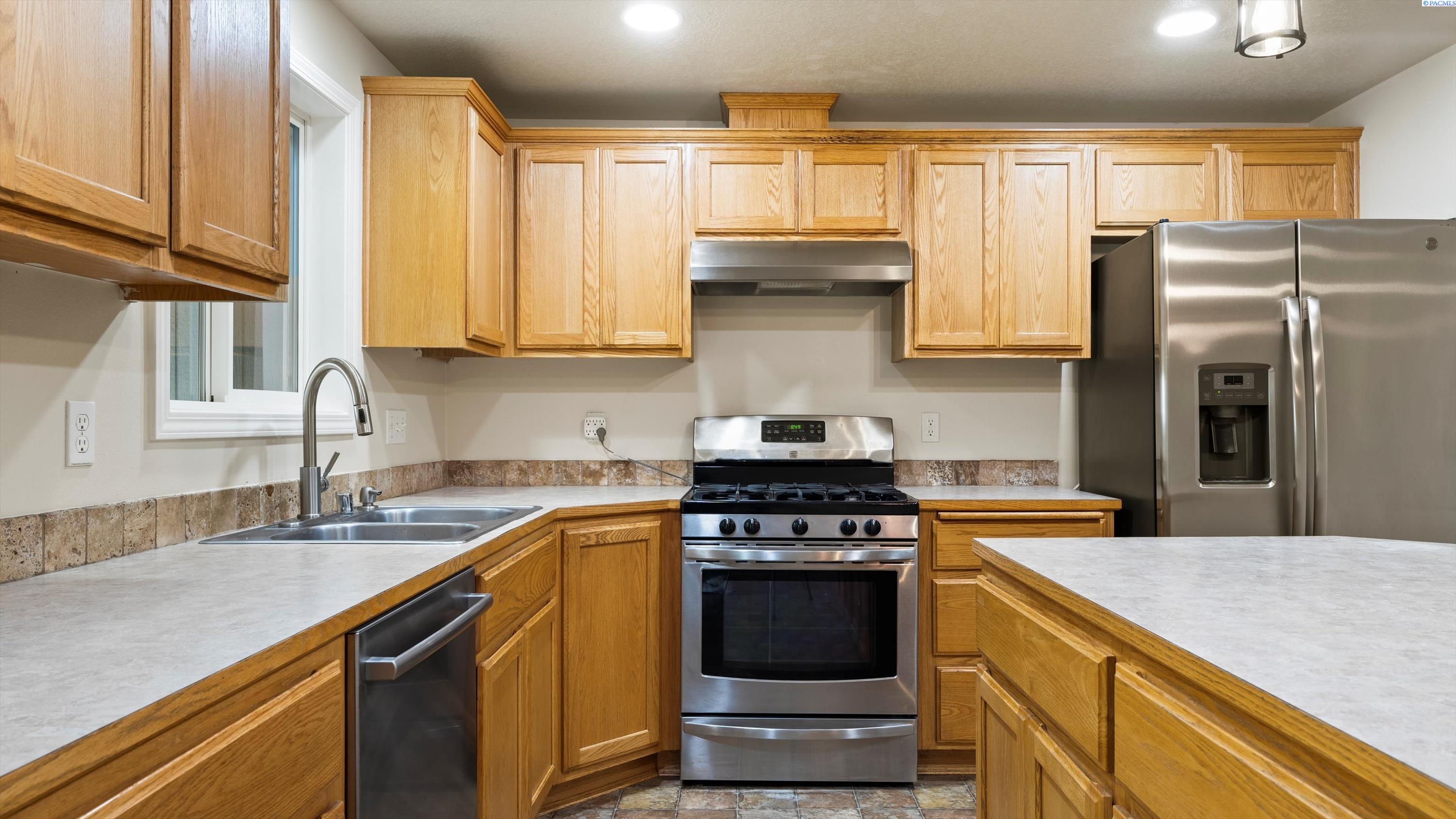 5414 Jackson Ln