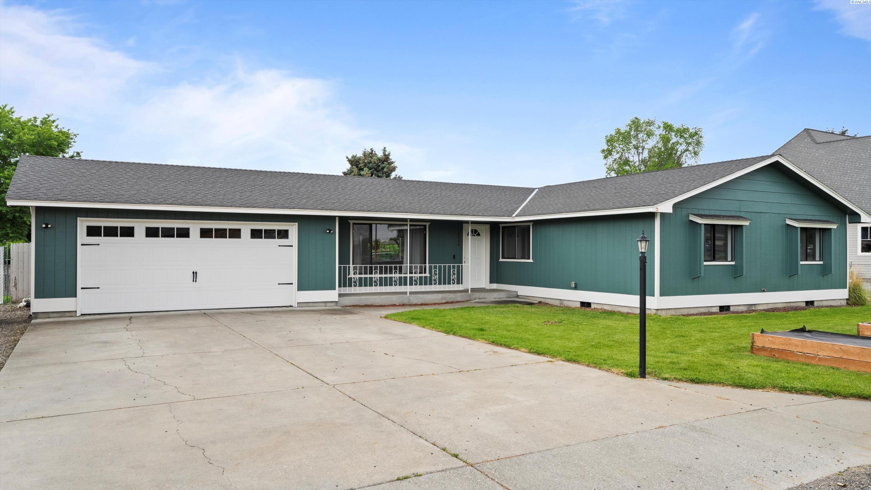 8504 W Livingston Rd