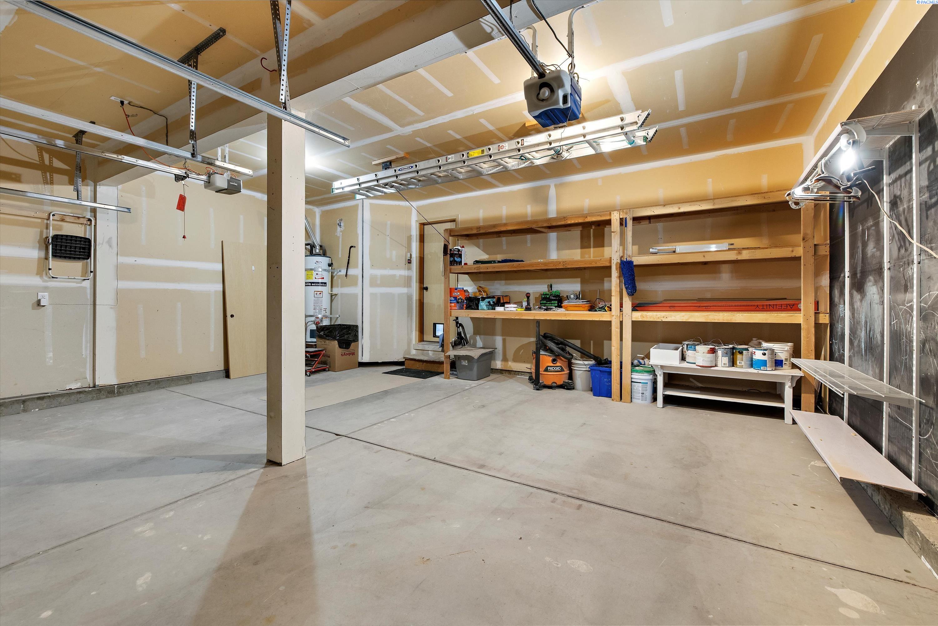 2677 Dornoch Pl