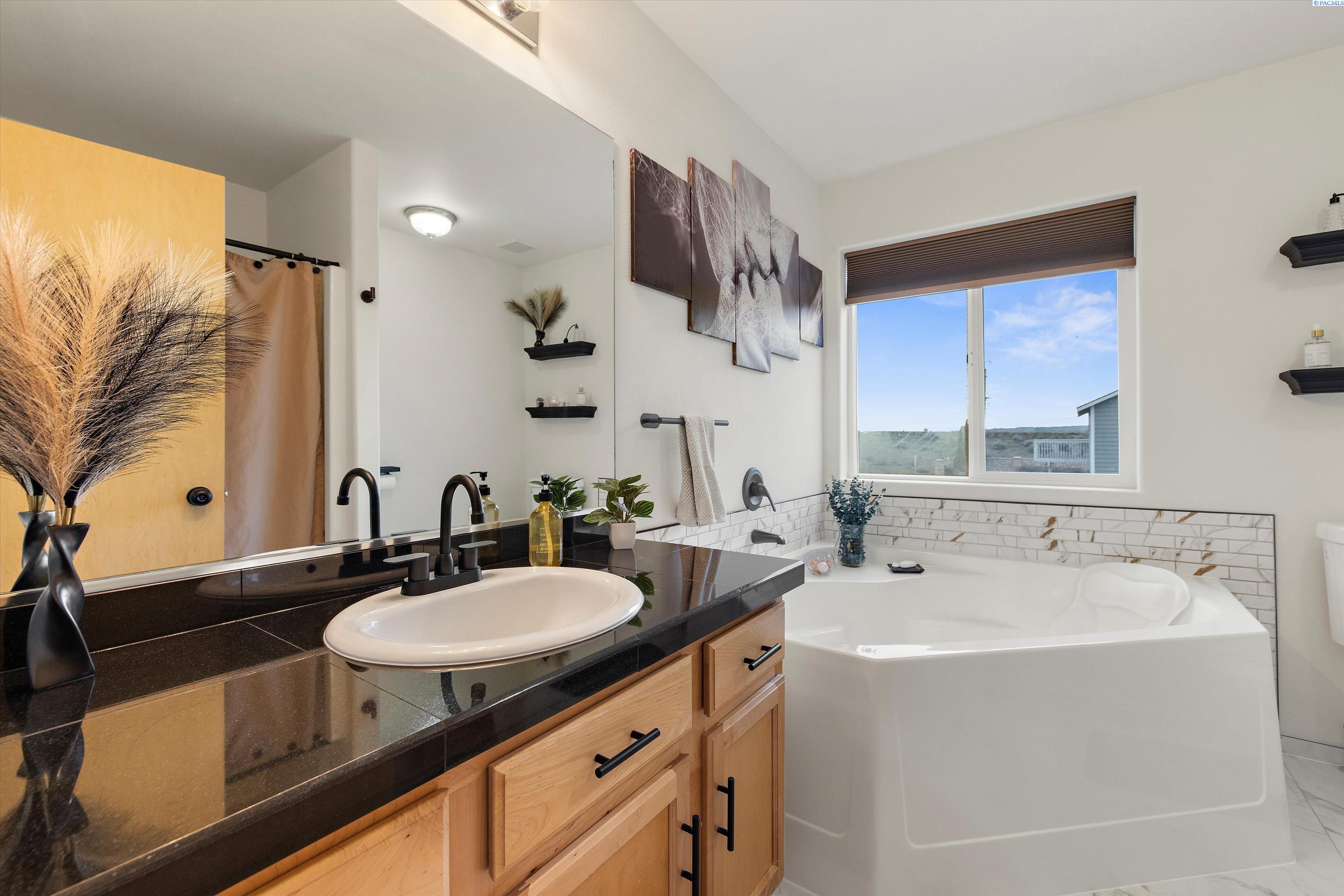 2677 Dornoch Pl