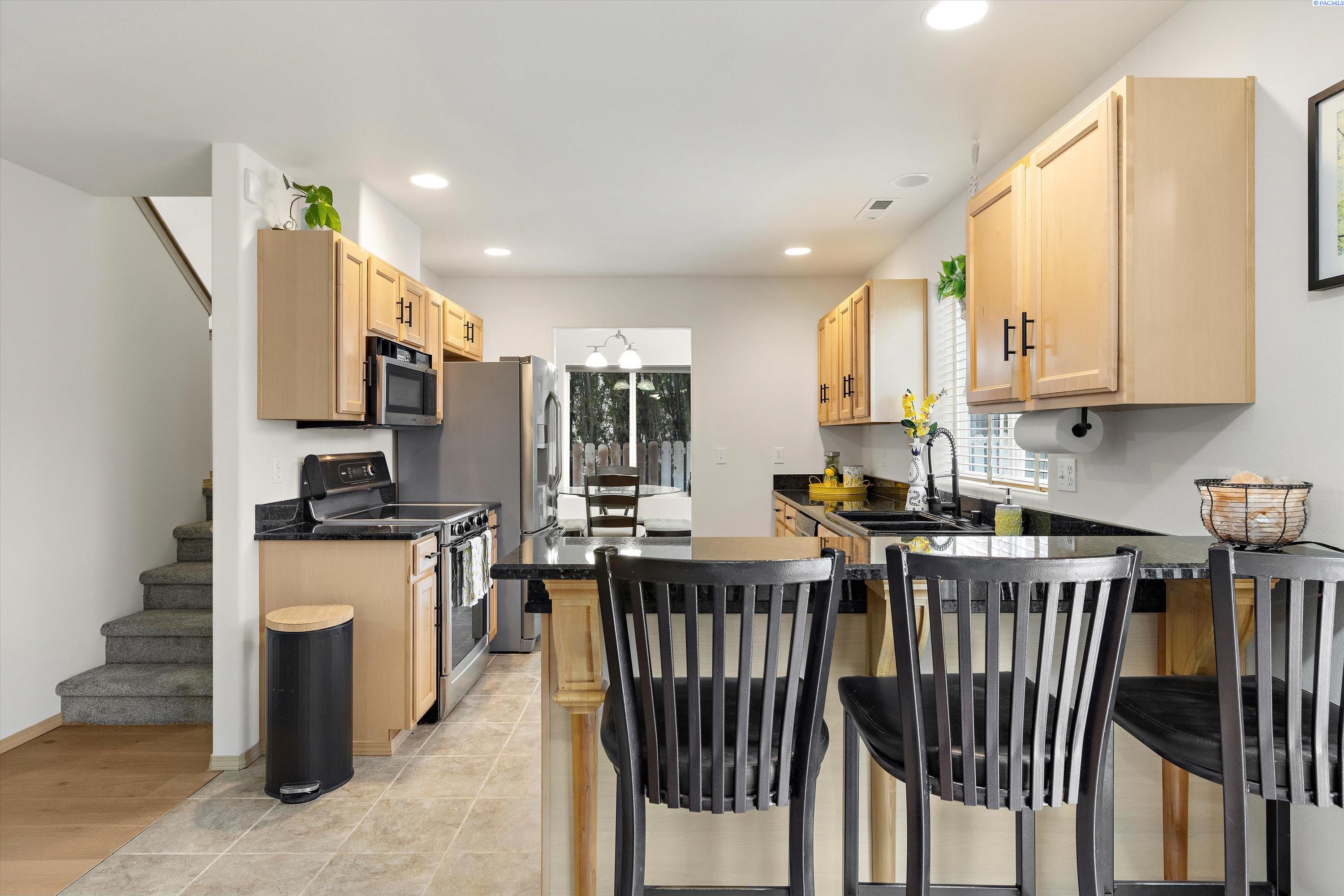 2677 Dornoch Pl
