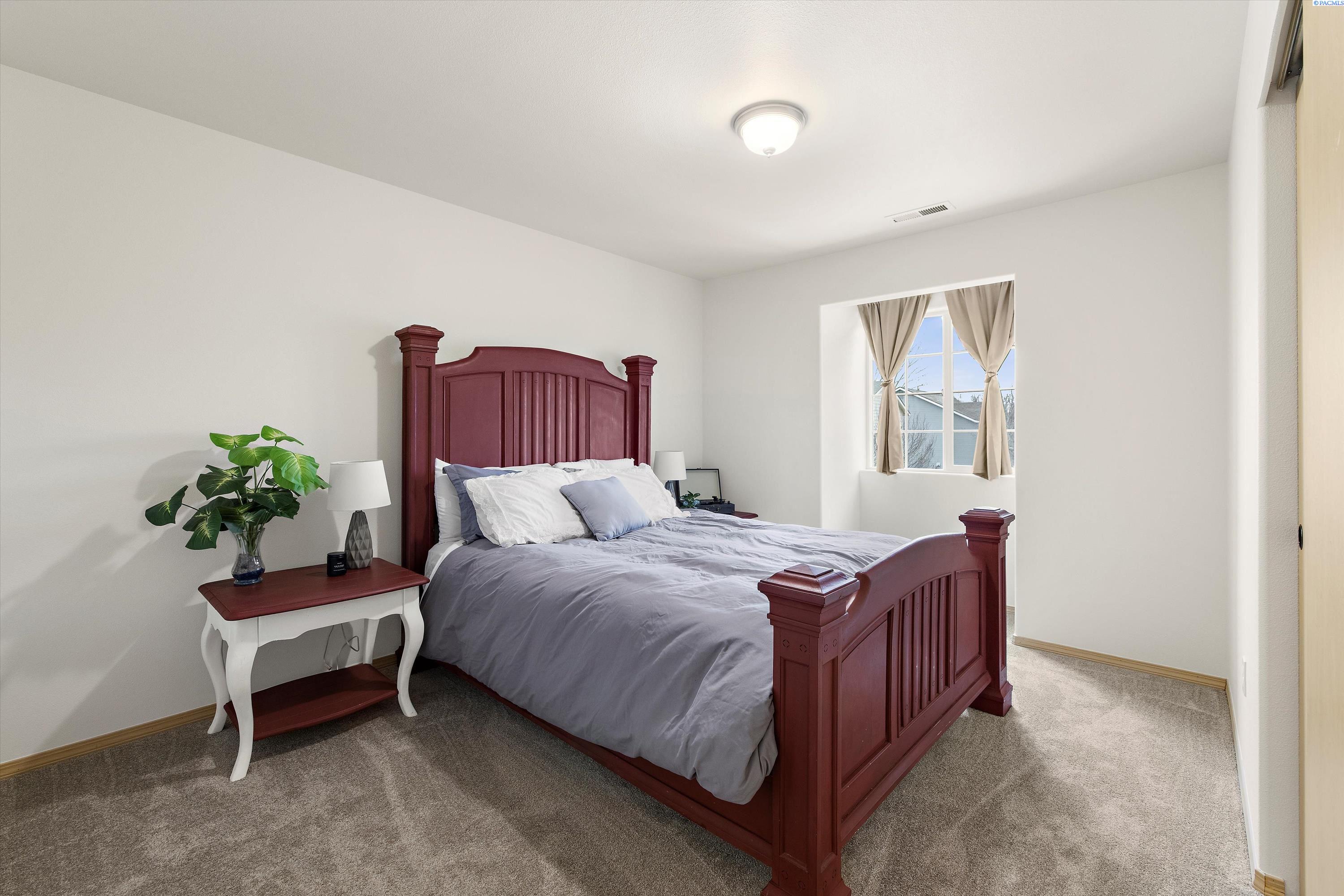 2677 Dornoch Pl