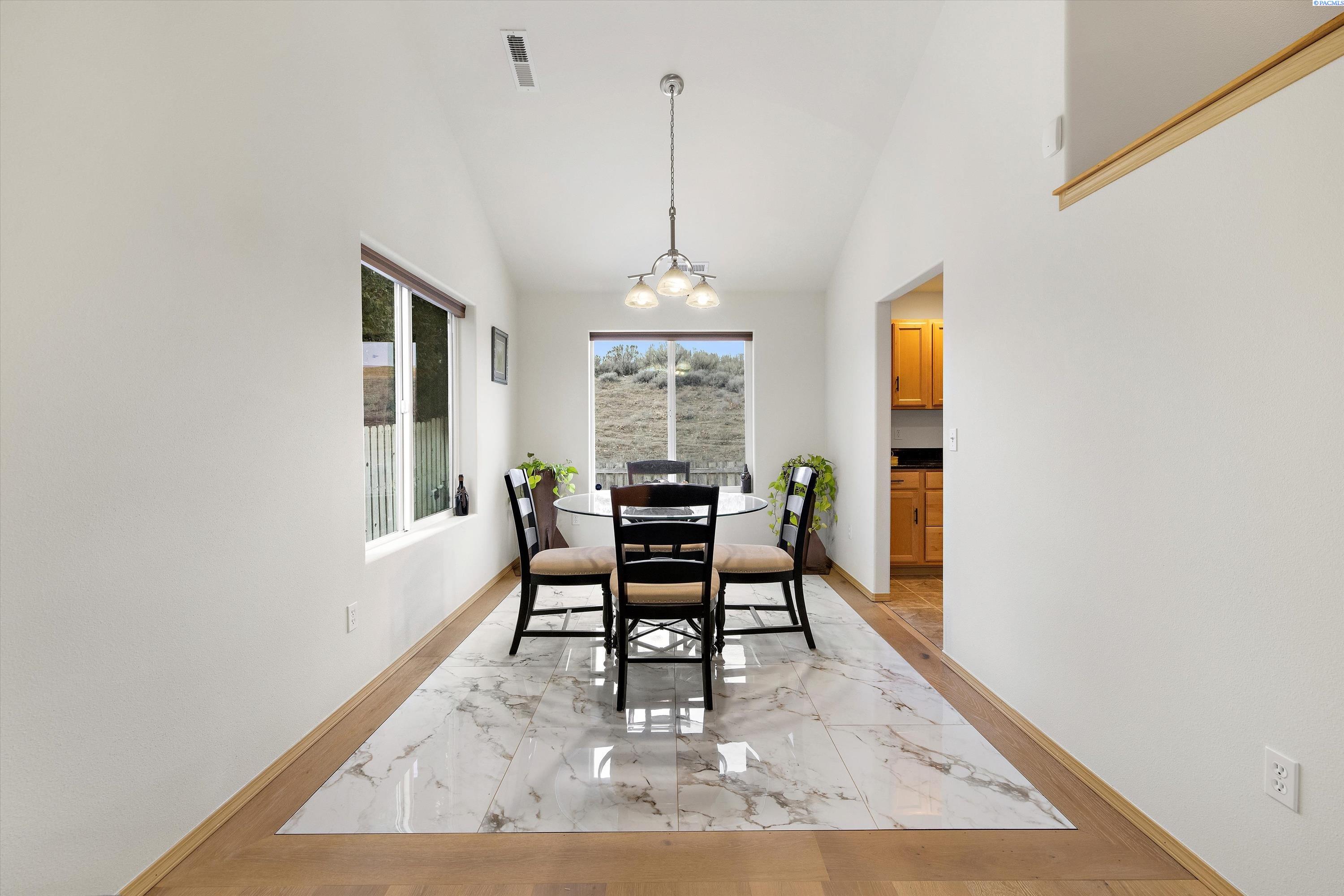 2677 Dornoch Pl