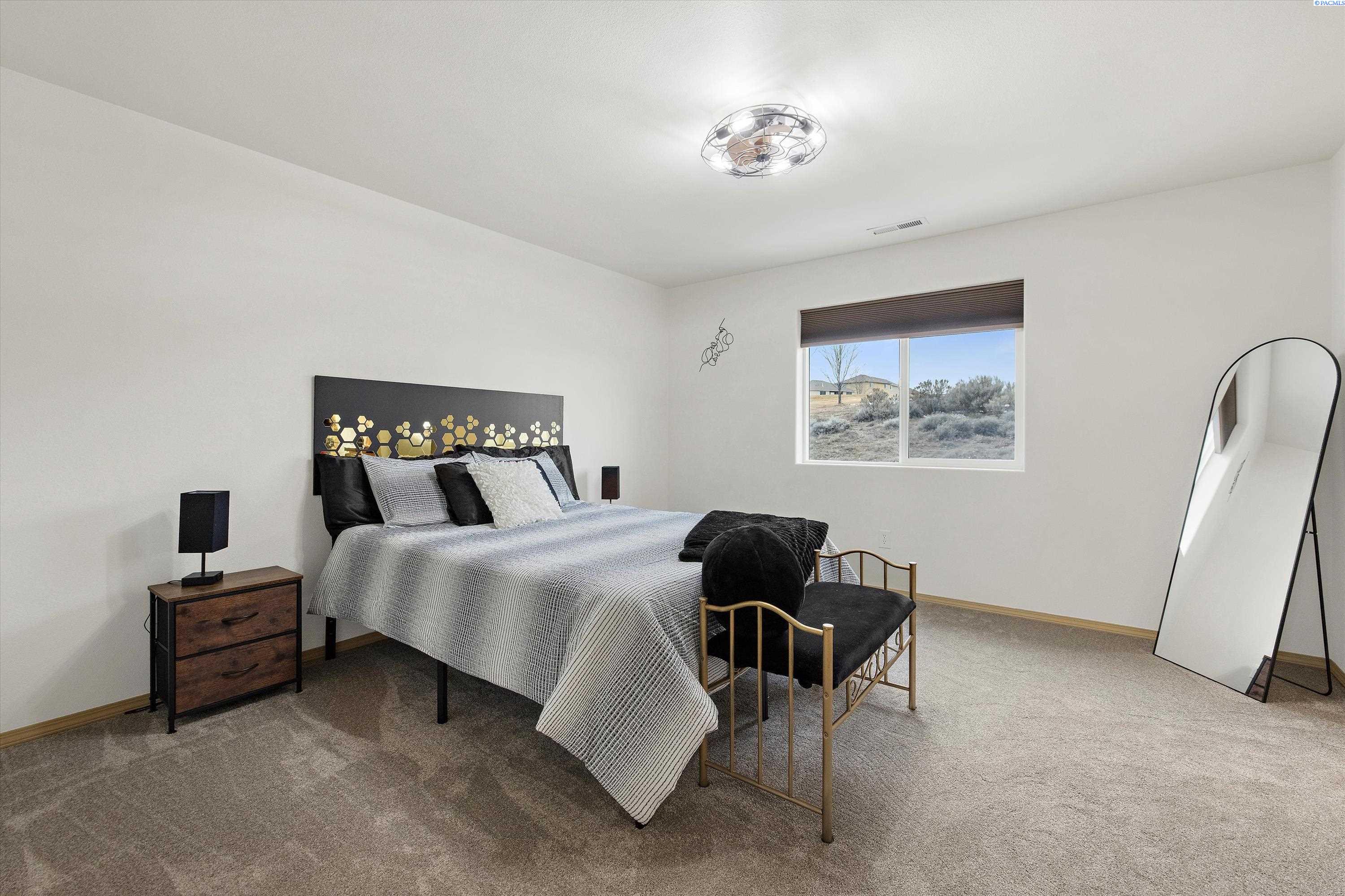 2677 Dornoch Pl