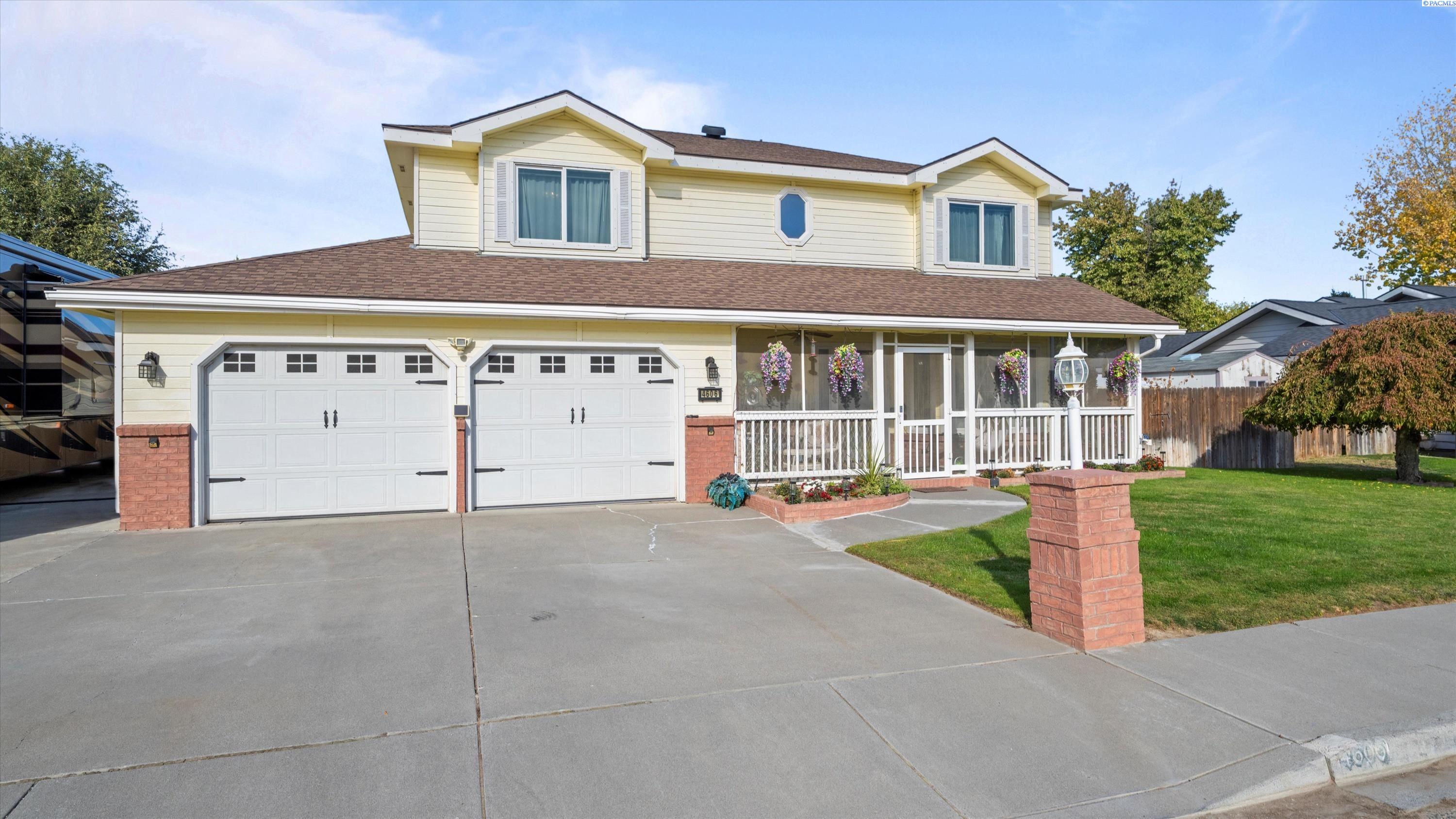 4606 W Grand Ronde Ave