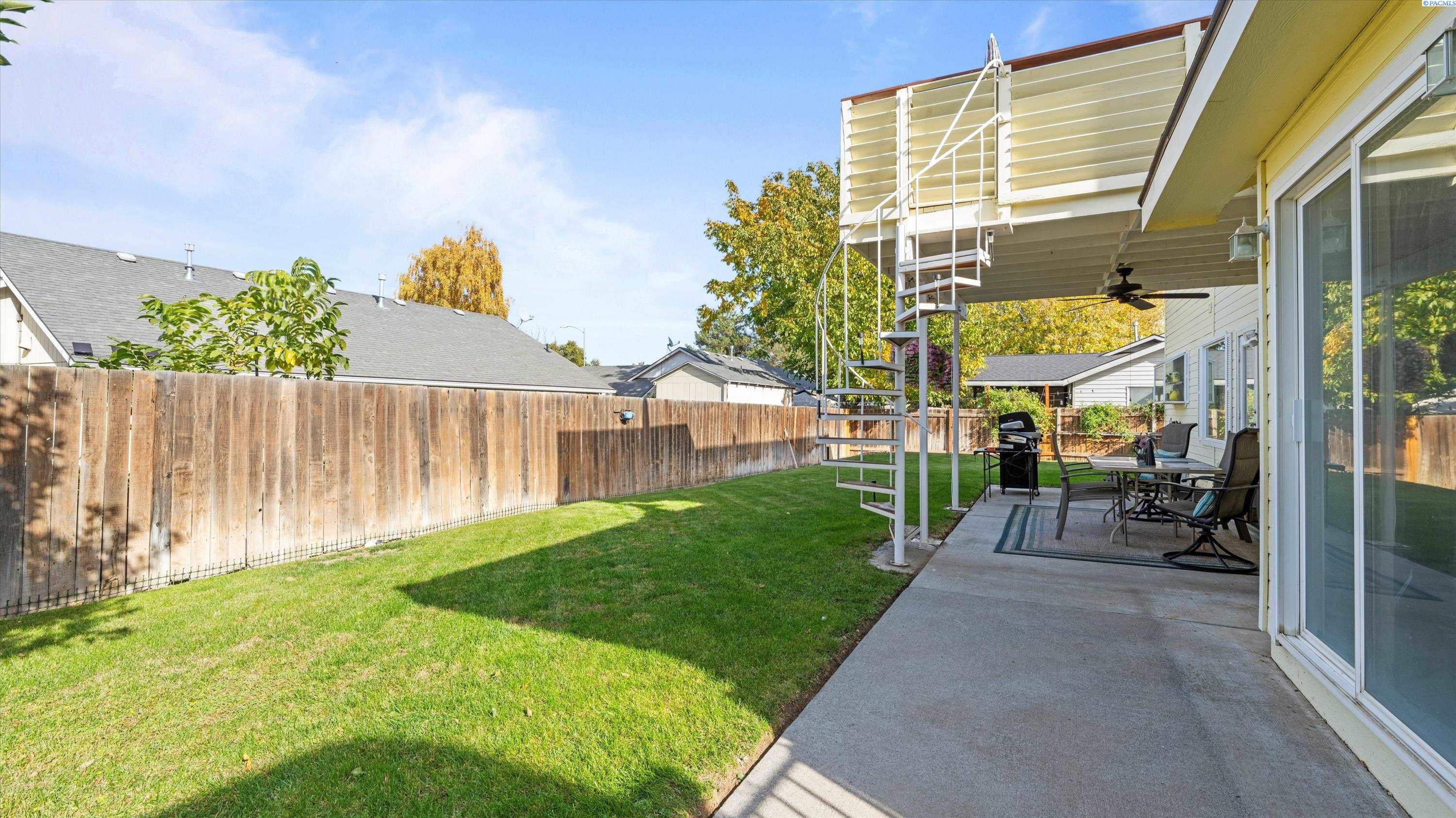 4606 W Grand Ronde Ave