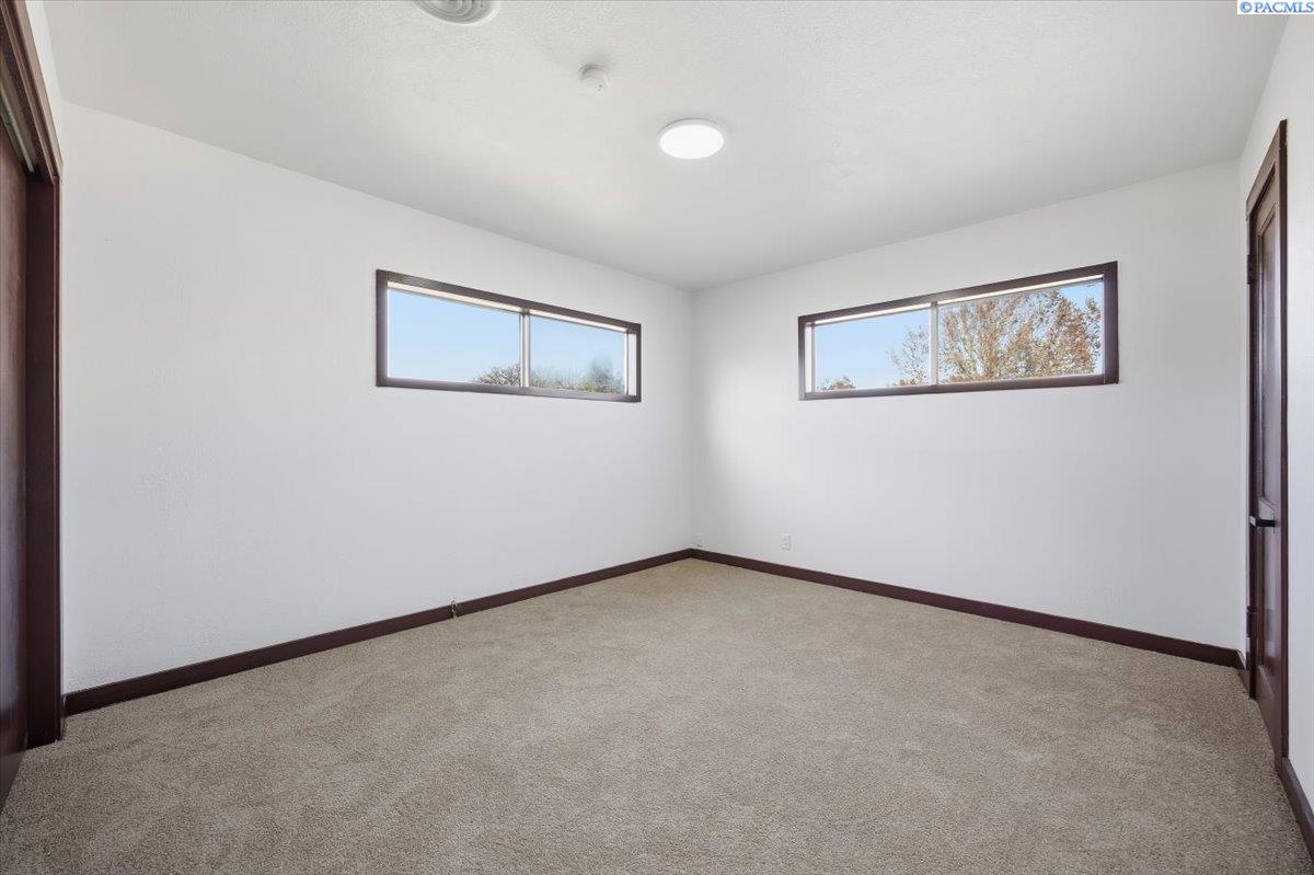 106 Casey Avenue