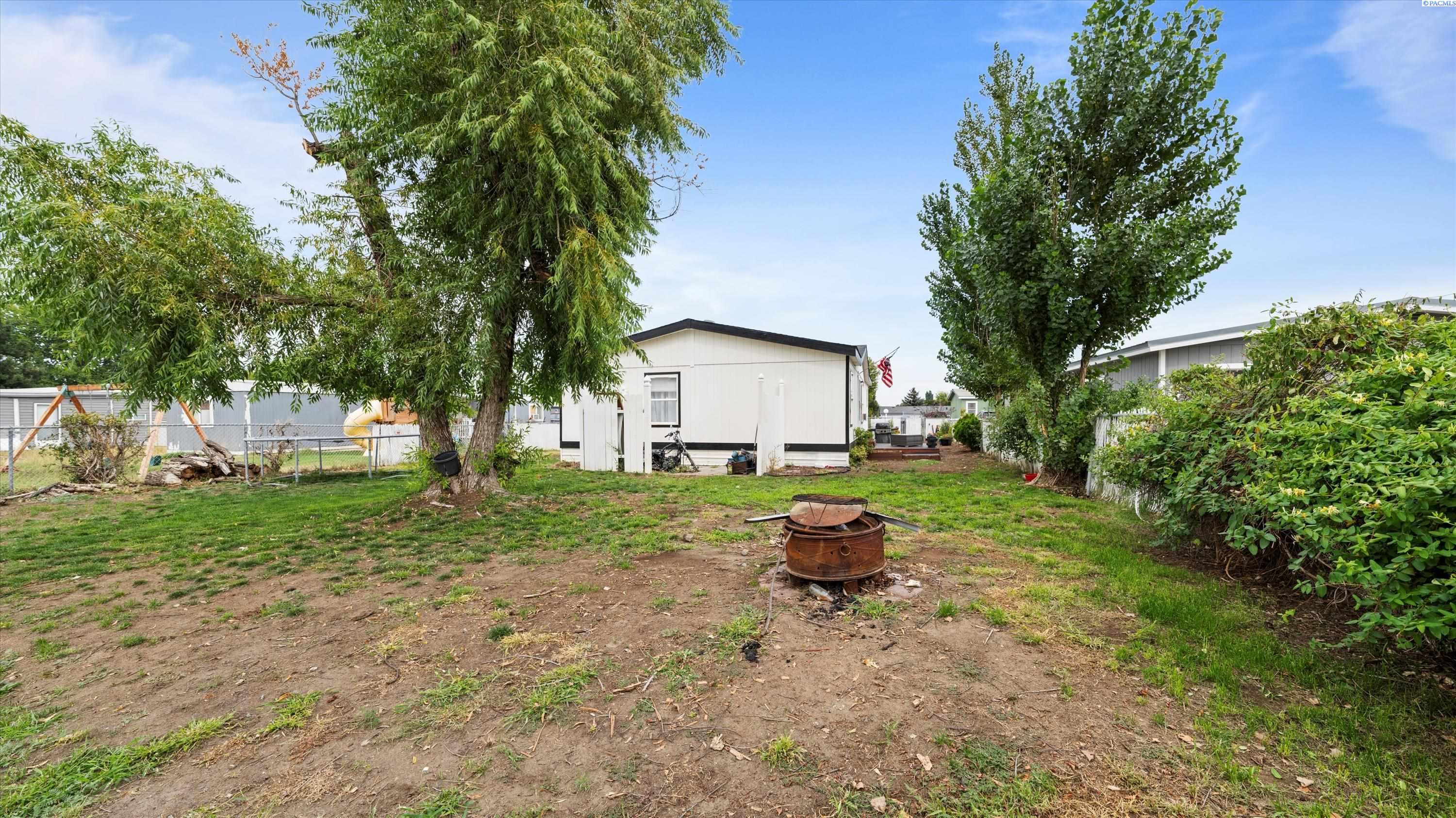 201 N 69th Ave
