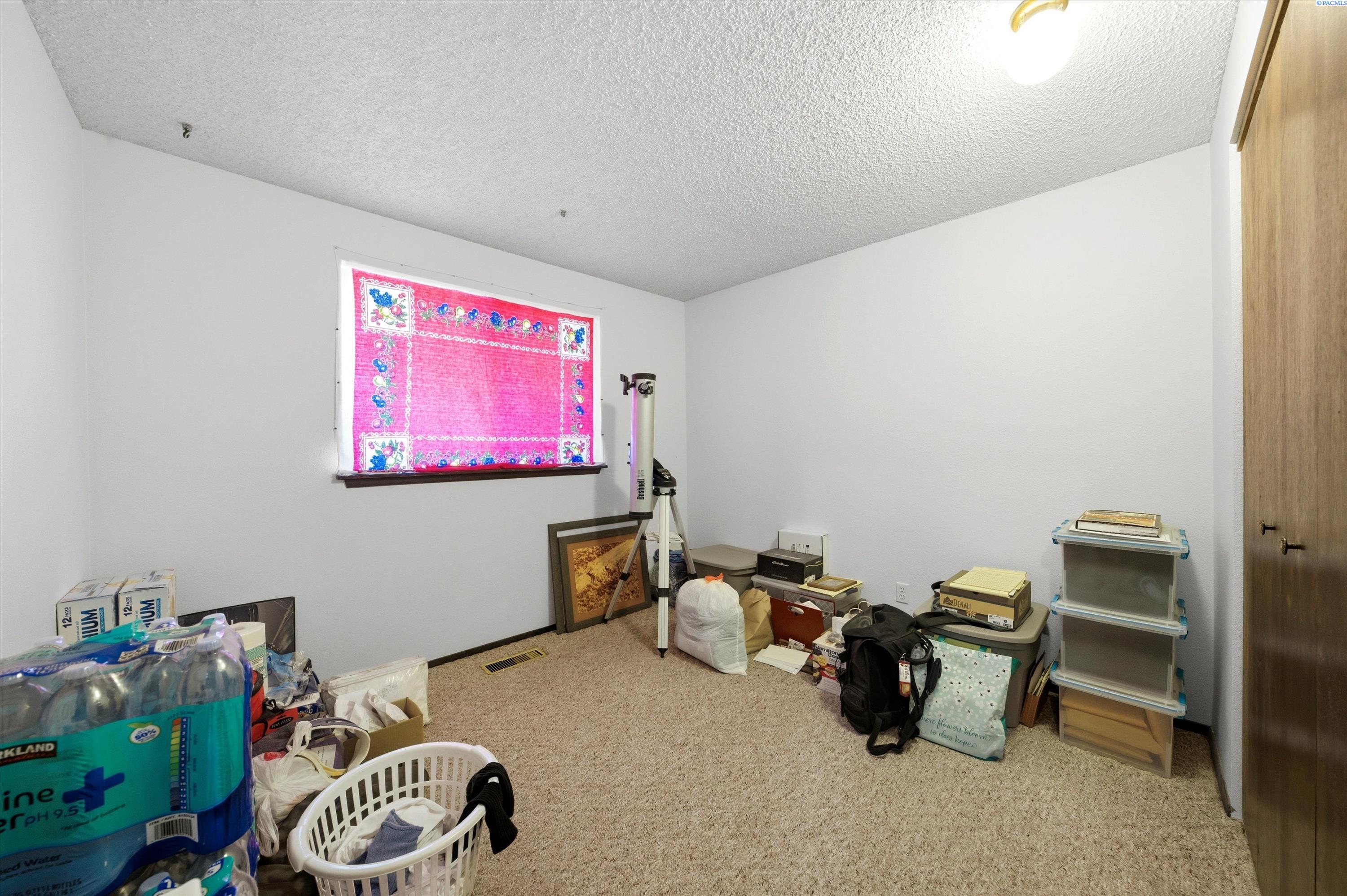 309 Casey Ave