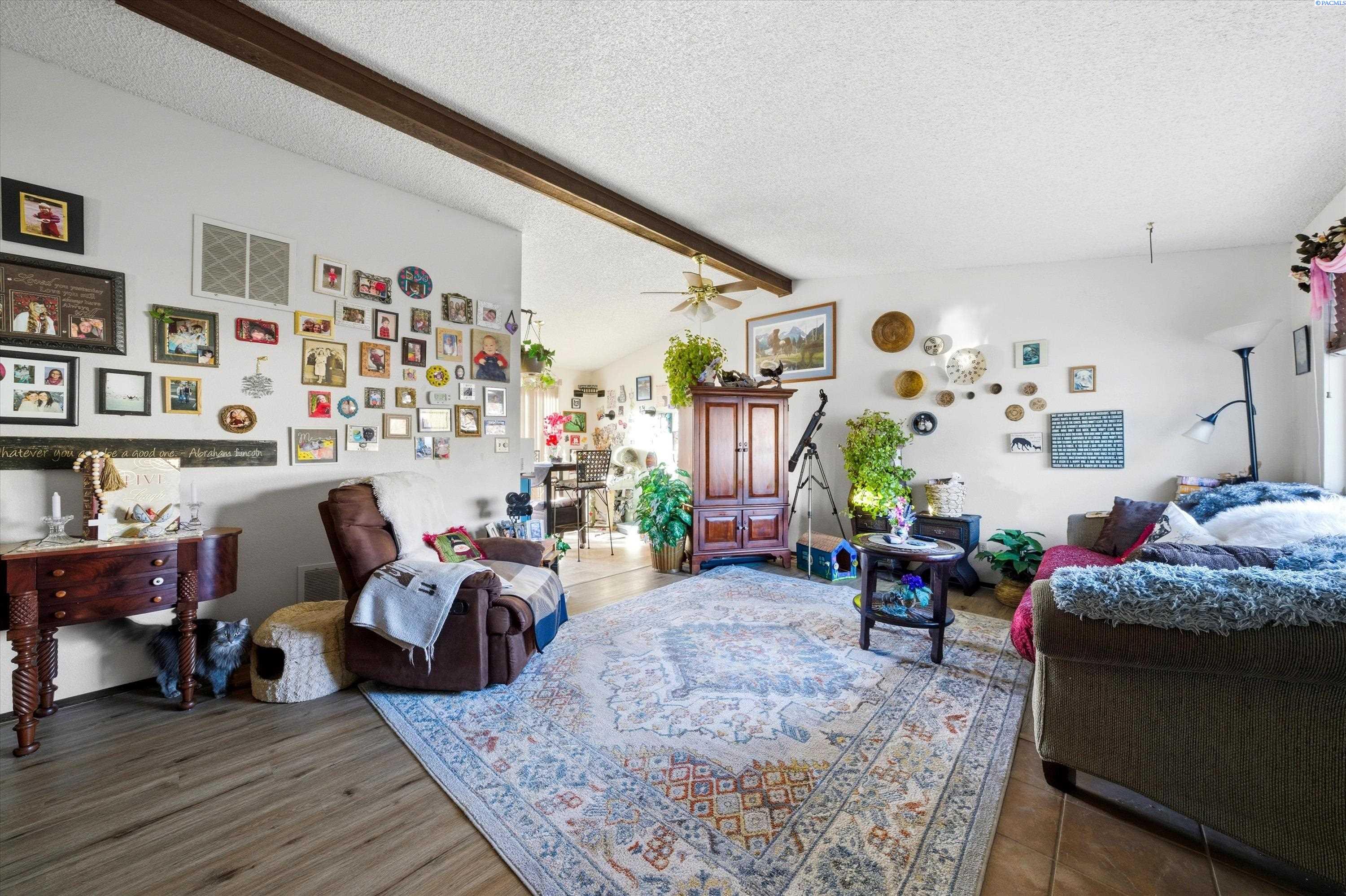 309 Casey Ave