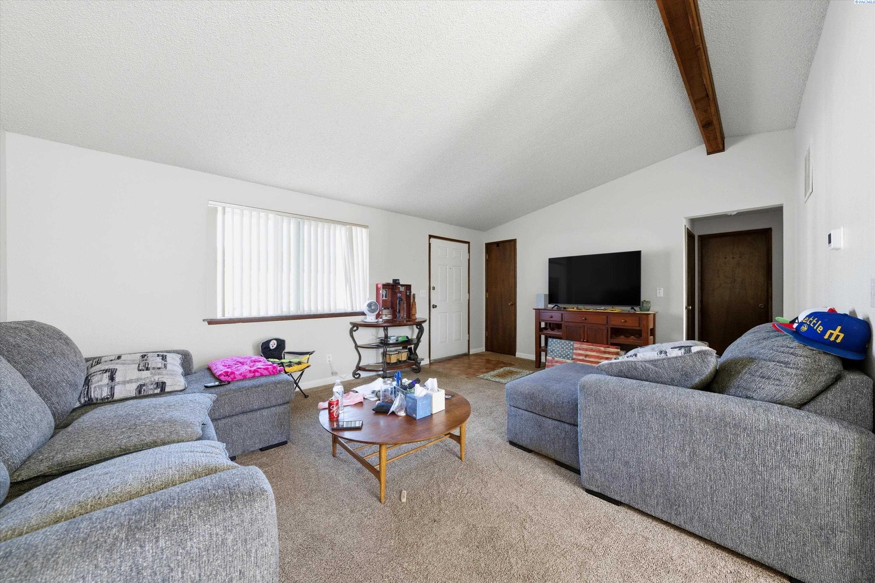 309 Casey Ave