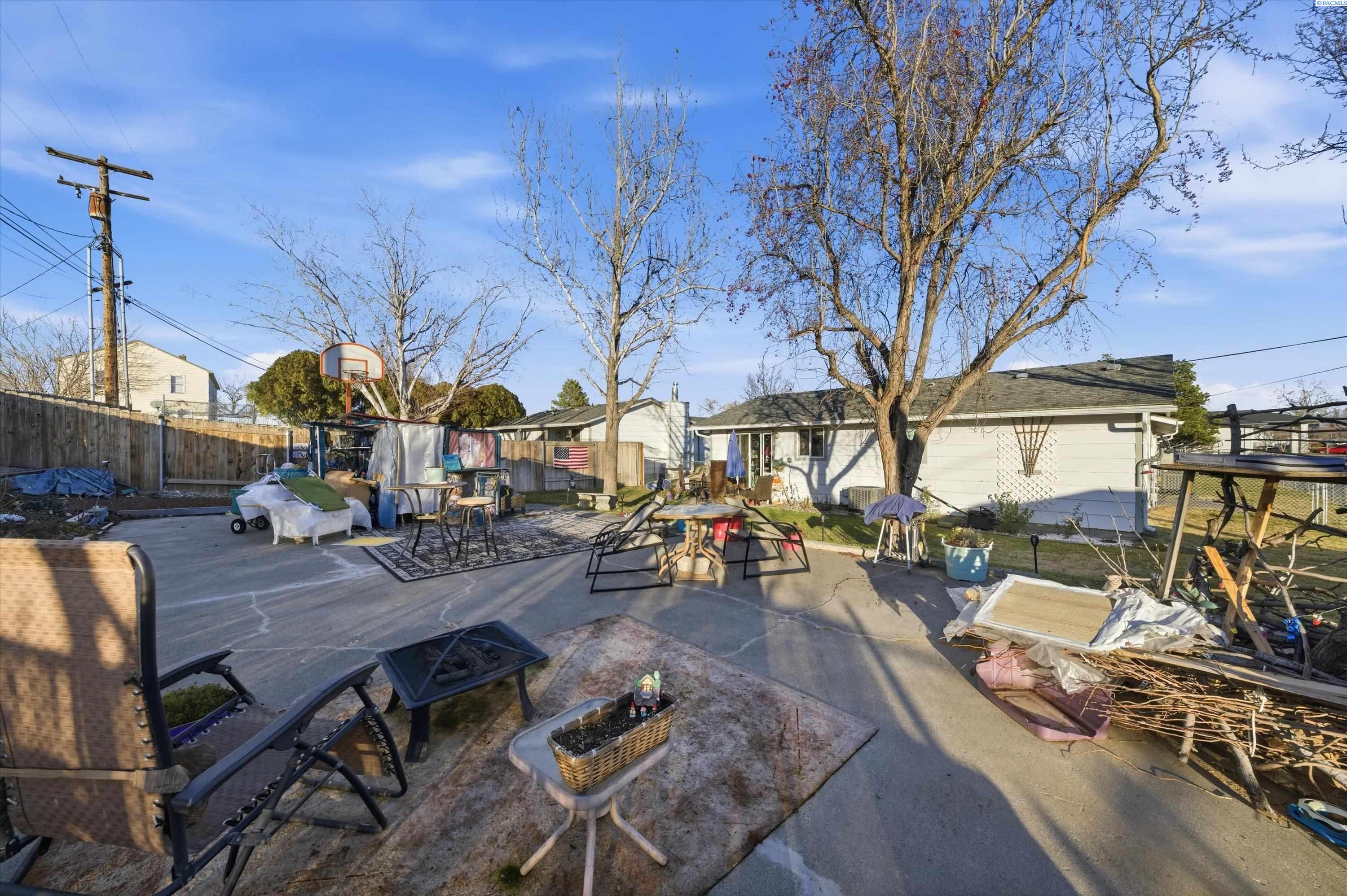 309 Casey Ave