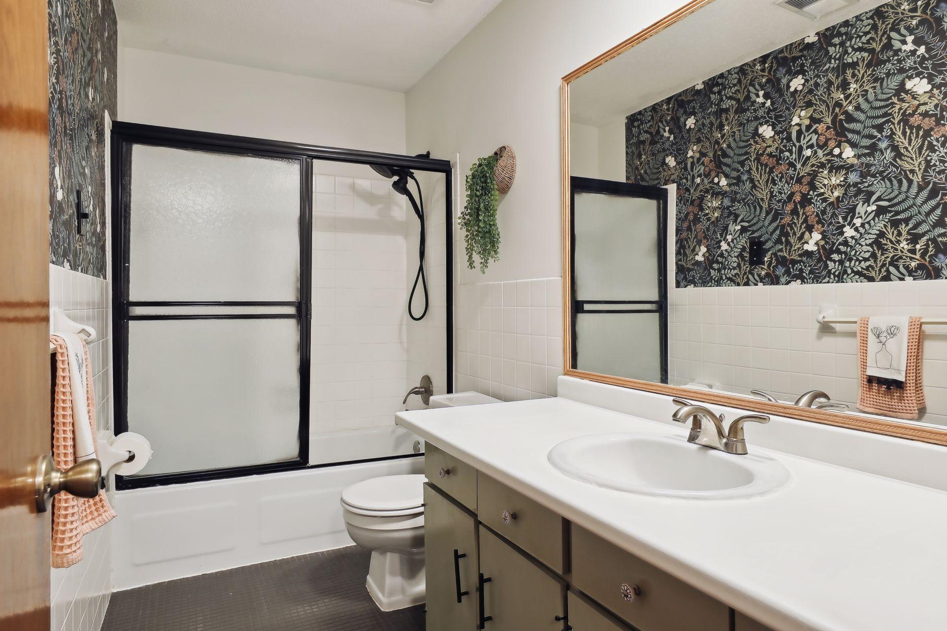 7357 W Franklin Avenue Unit: 41