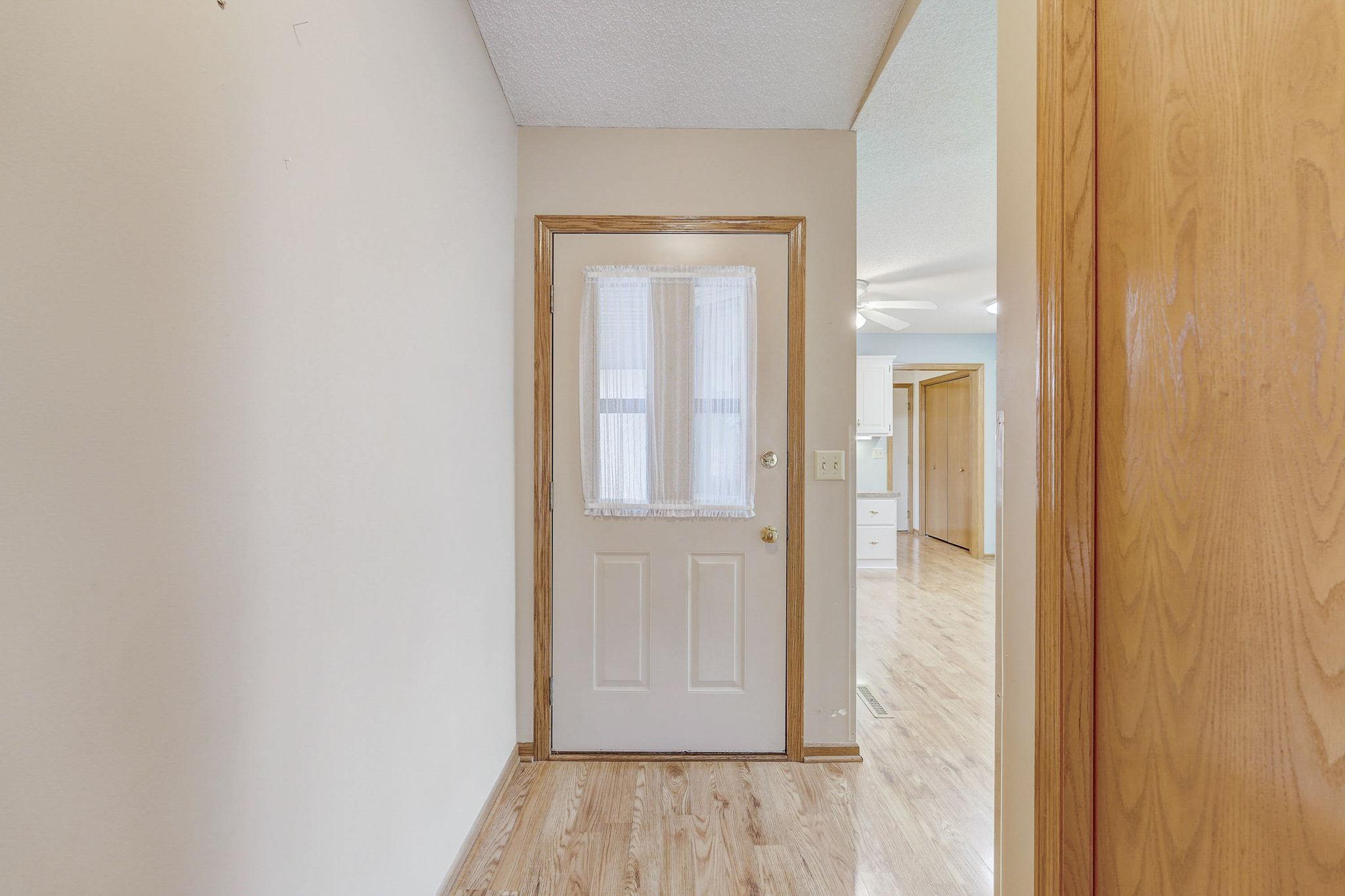 2034 Vierling Drive E