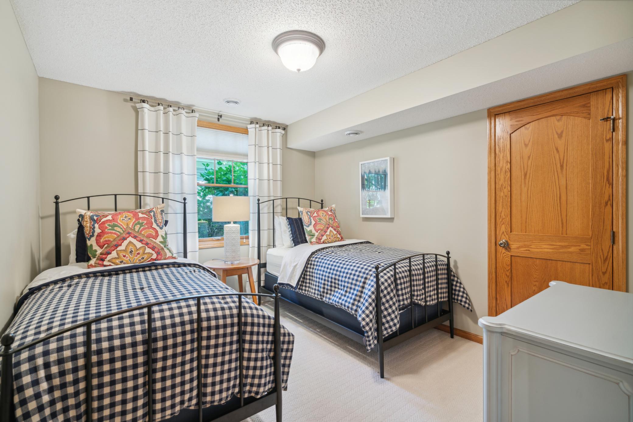 443 Vadnais Lake Drive