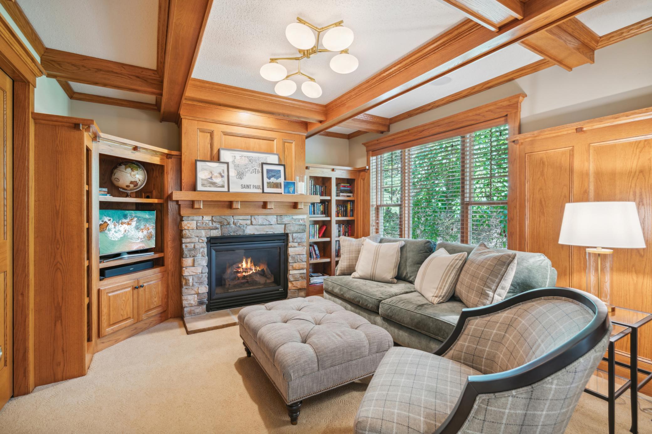 443 Vadnais Lake Drive