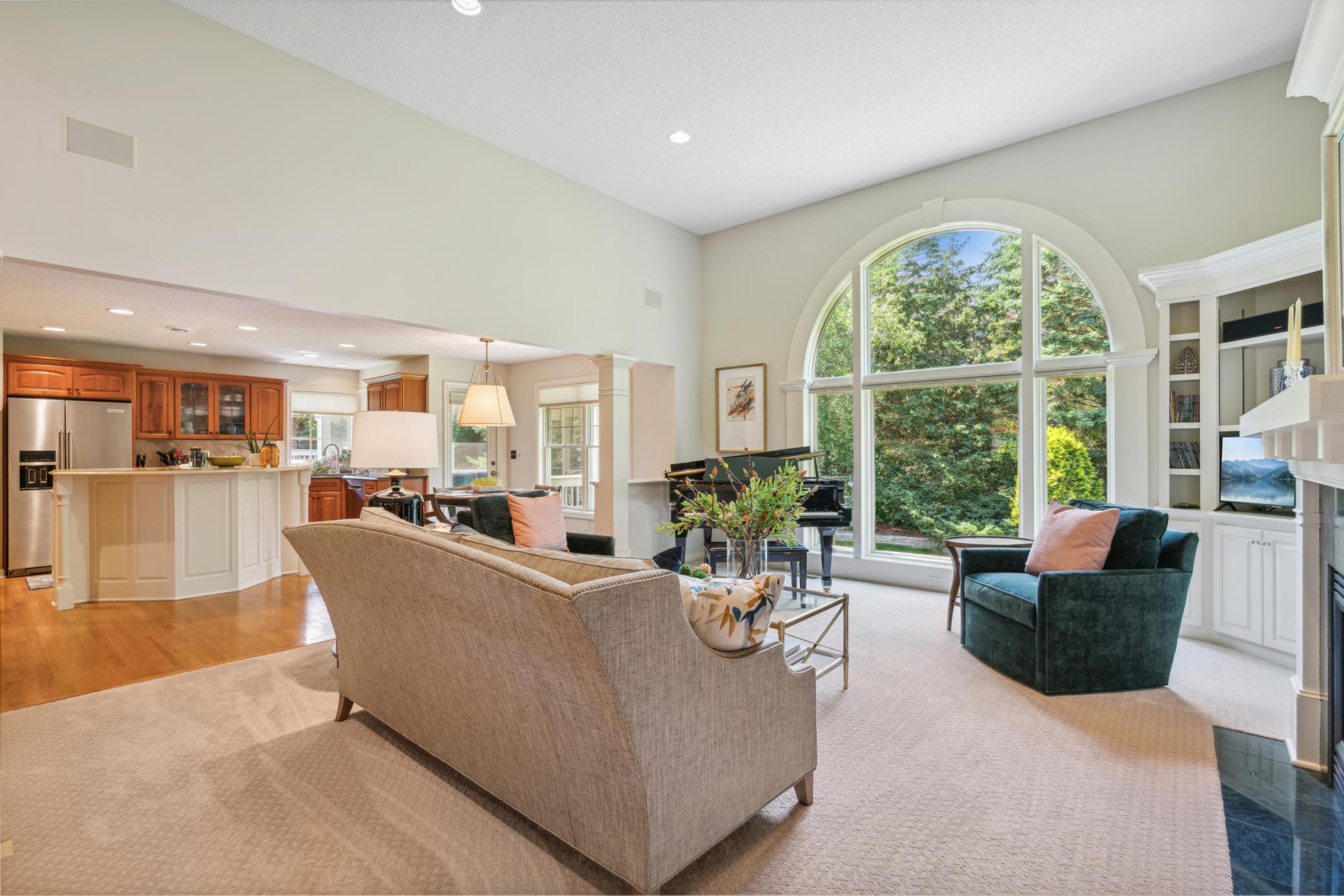 443 Vadnais Lake Drive