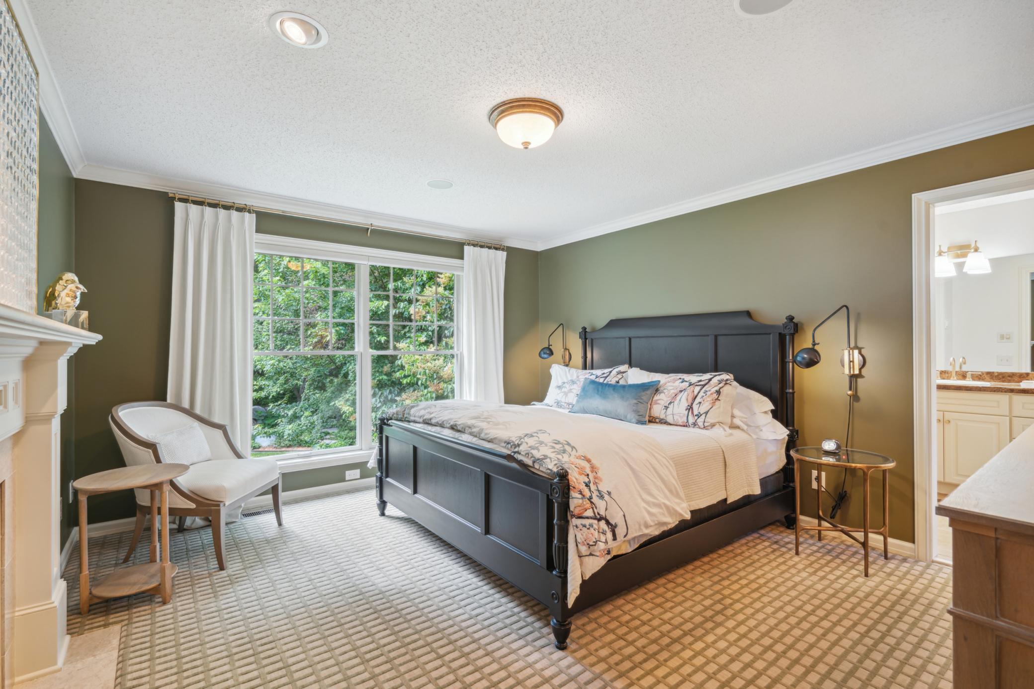 443 Vadnais Lake Drive