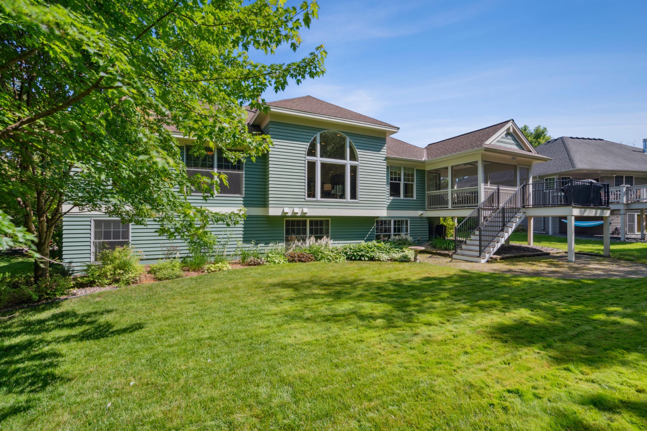 443 Vadnais Lake Drive