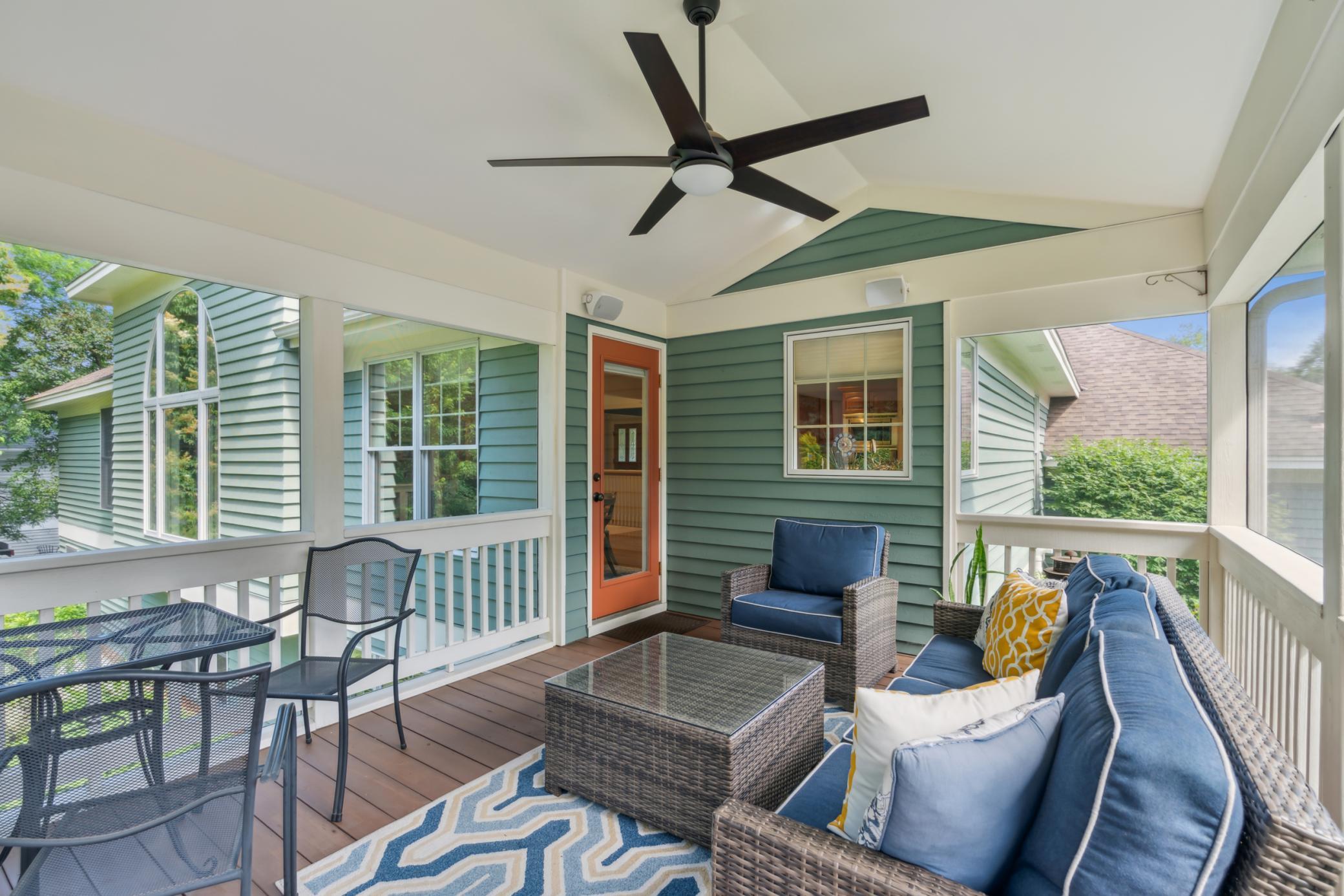 443 Vadnais Lake Drive