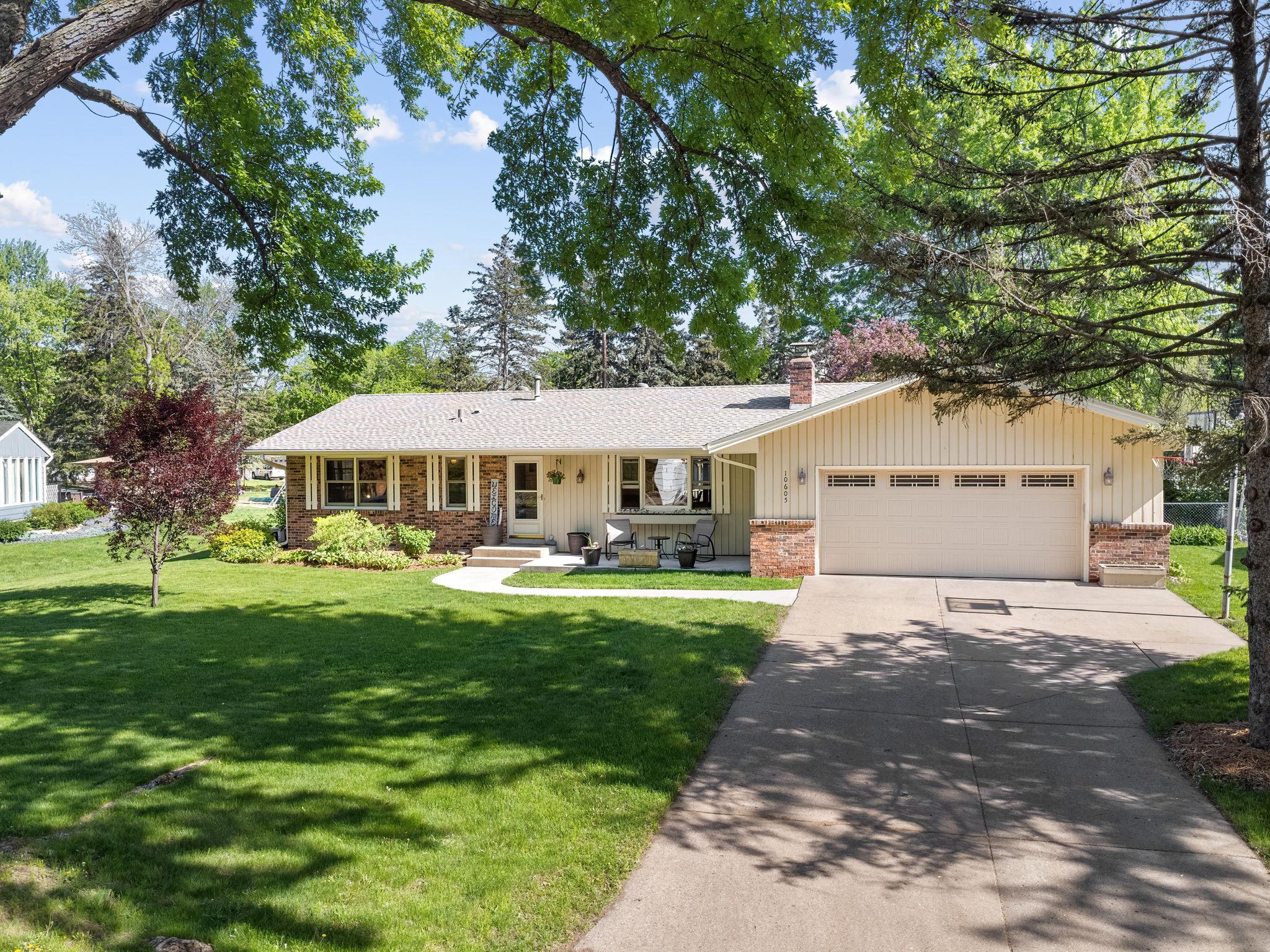 10605 Direct River Drive NW