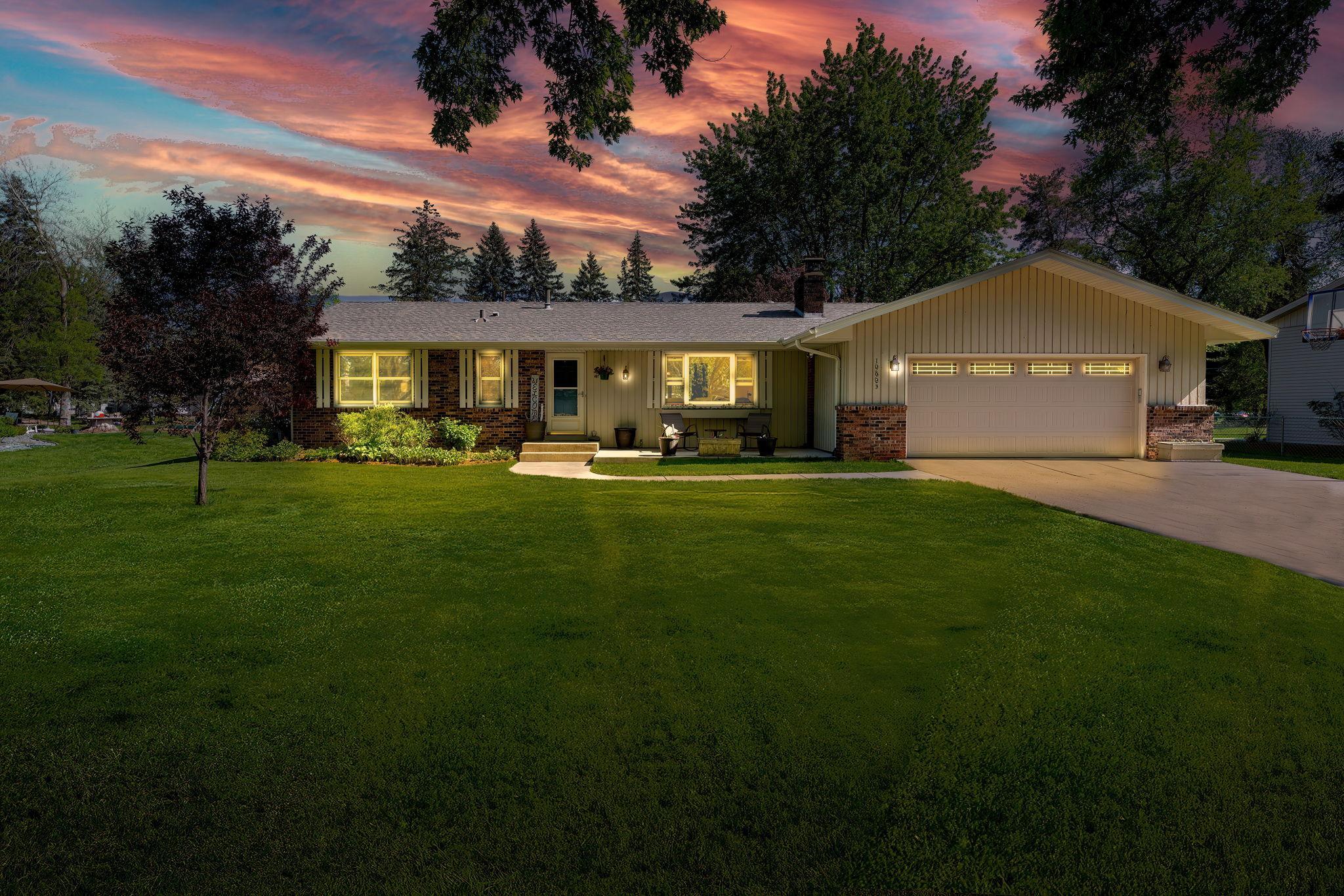 10605 Direct River Drive NW