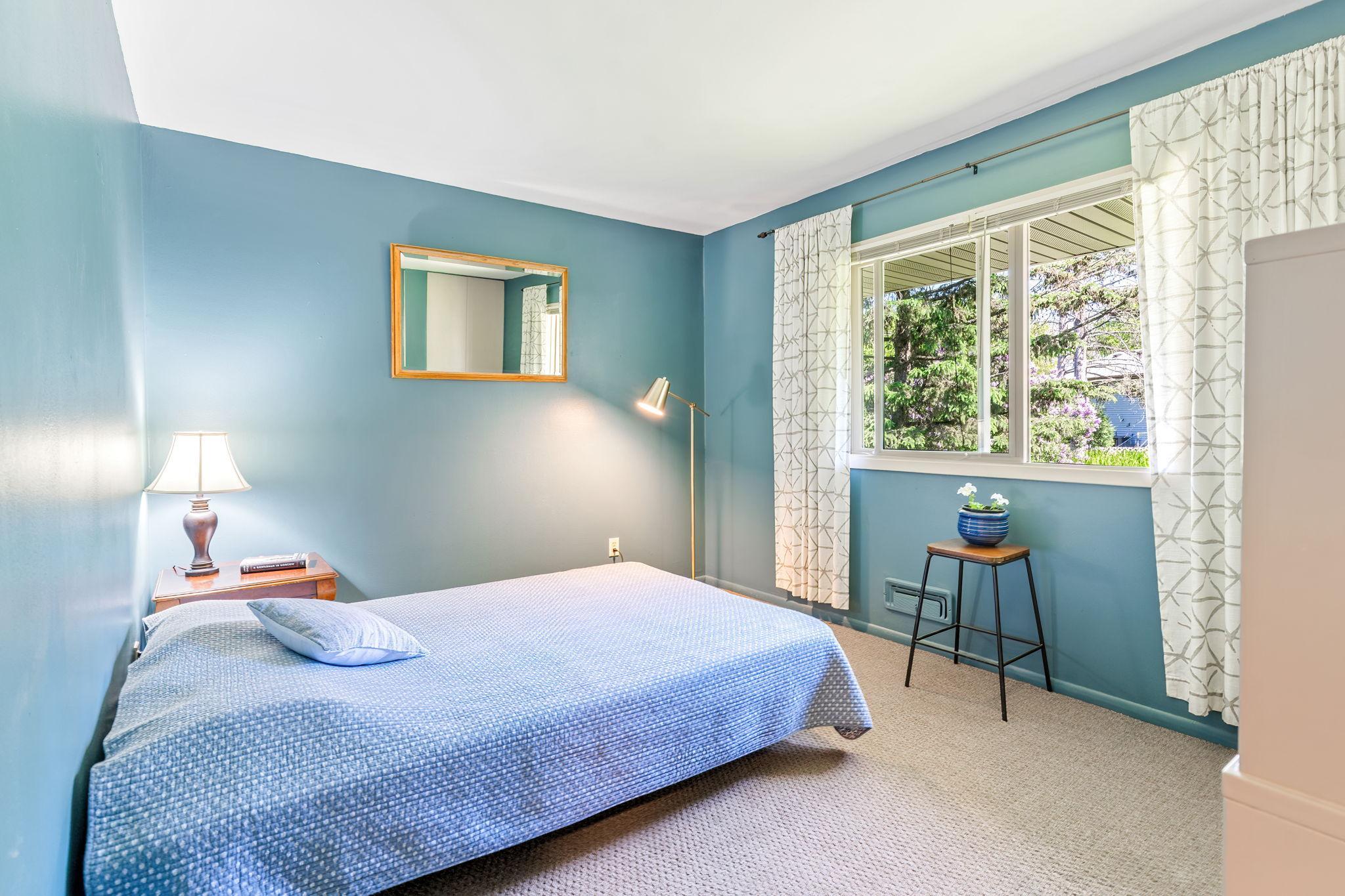 10605 Direct River Drive NW