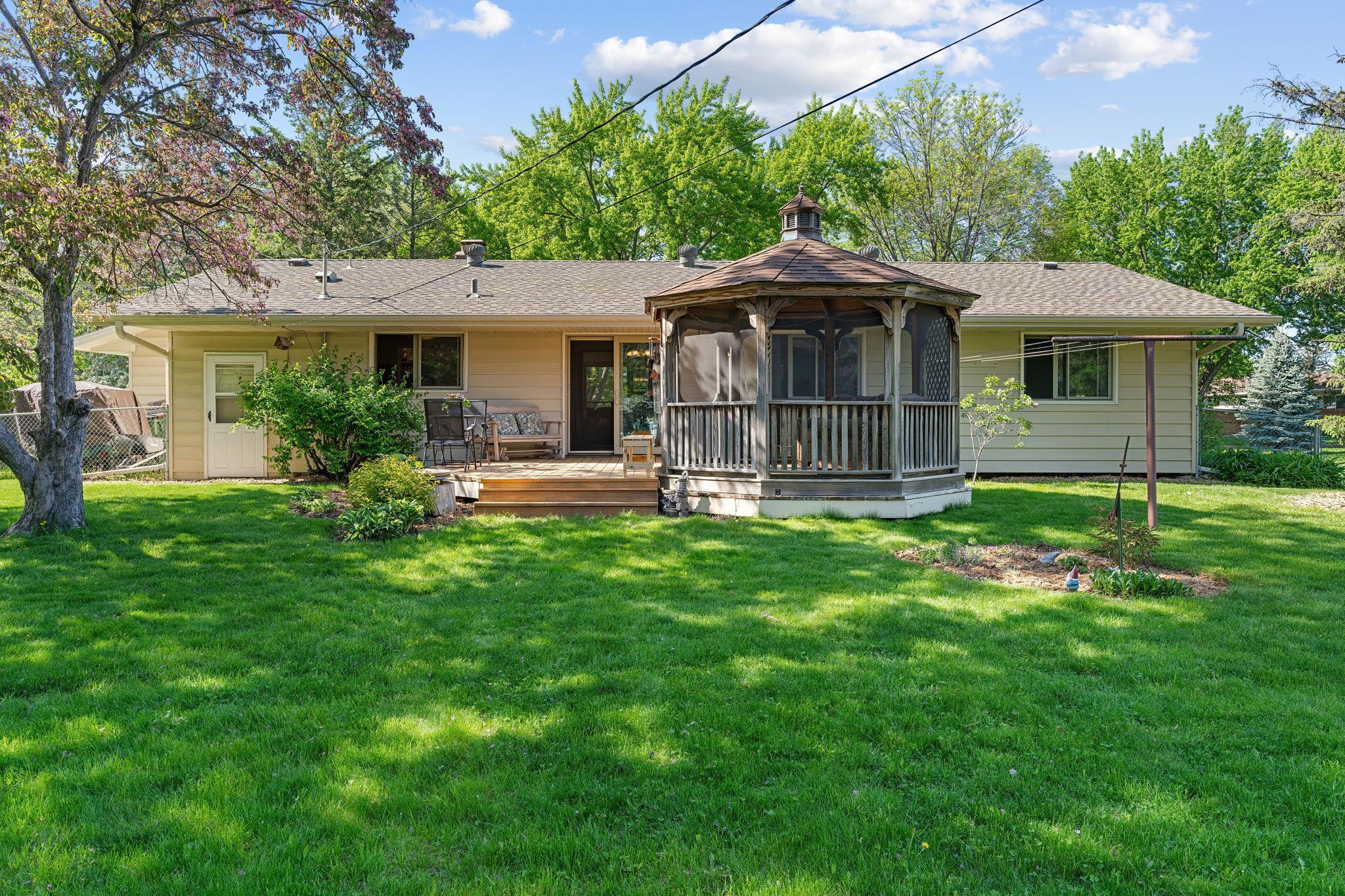 10605 Direct River Drive NW