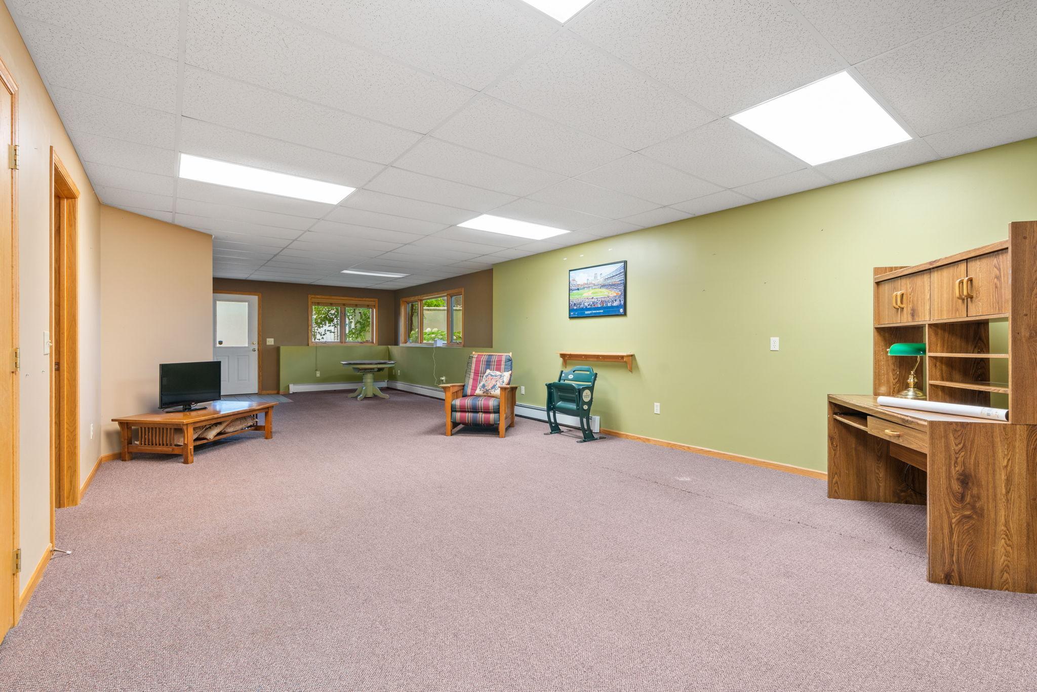 928 Dutchmans Way SE