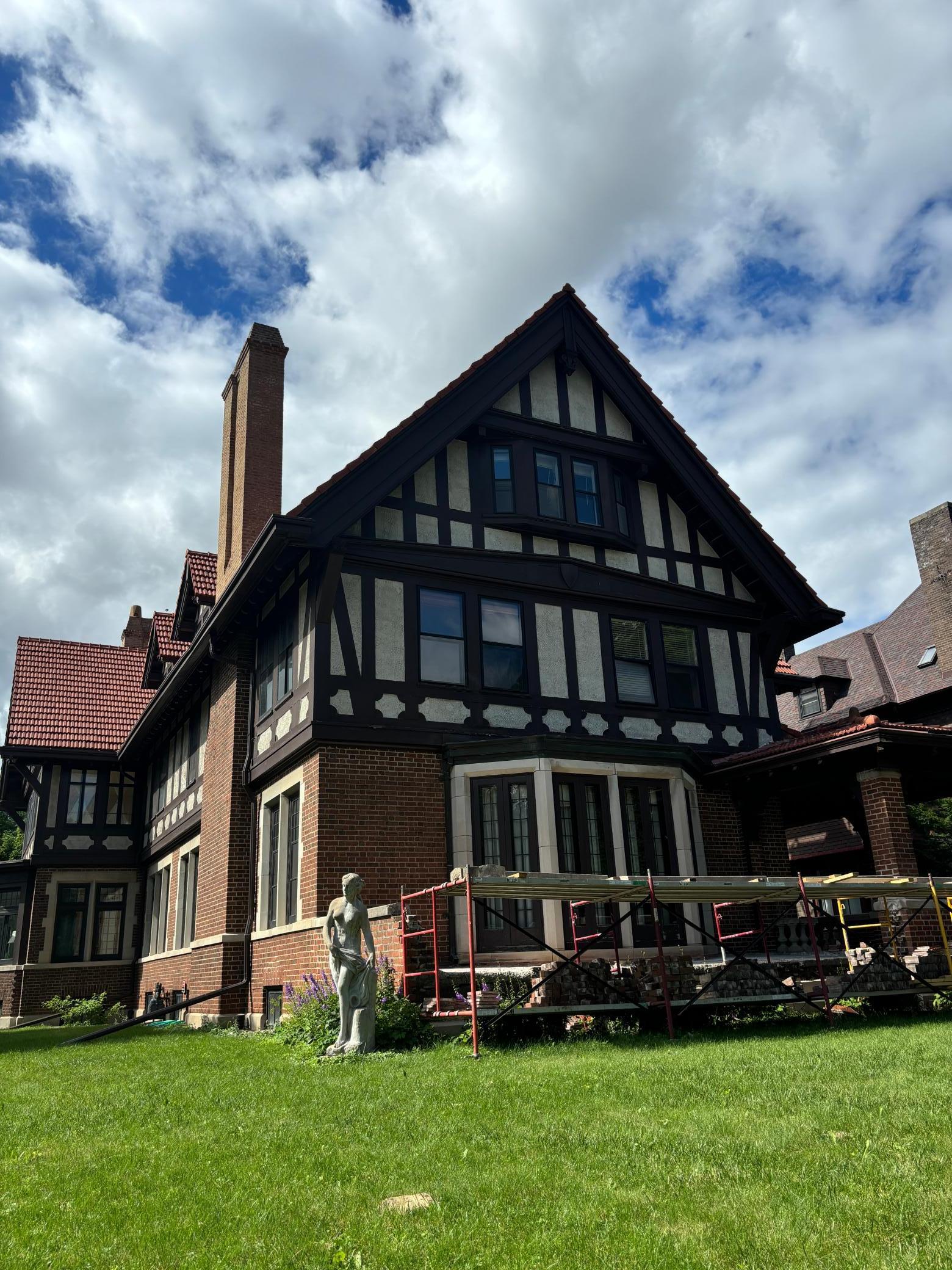 345 Summit Avenue Unit: 2