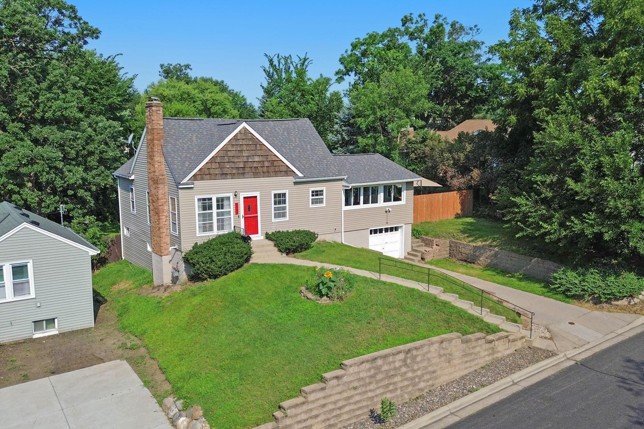 529 Indiana Avenue N