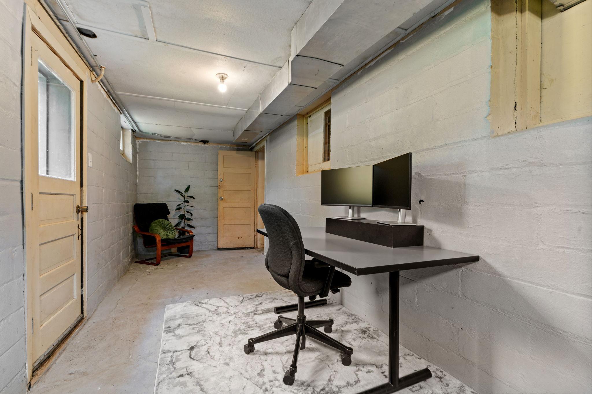 529 Indiana Avenue N