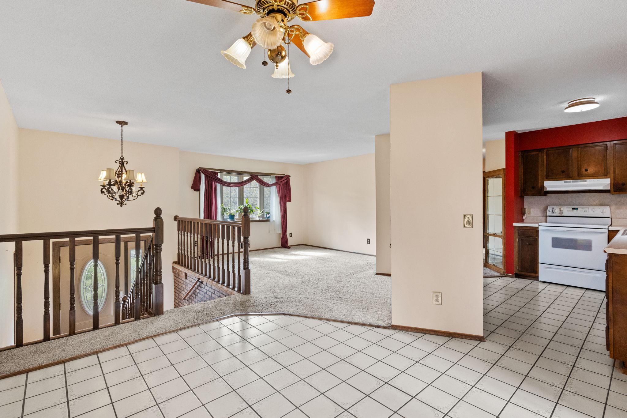 7613 Central Avenue NE