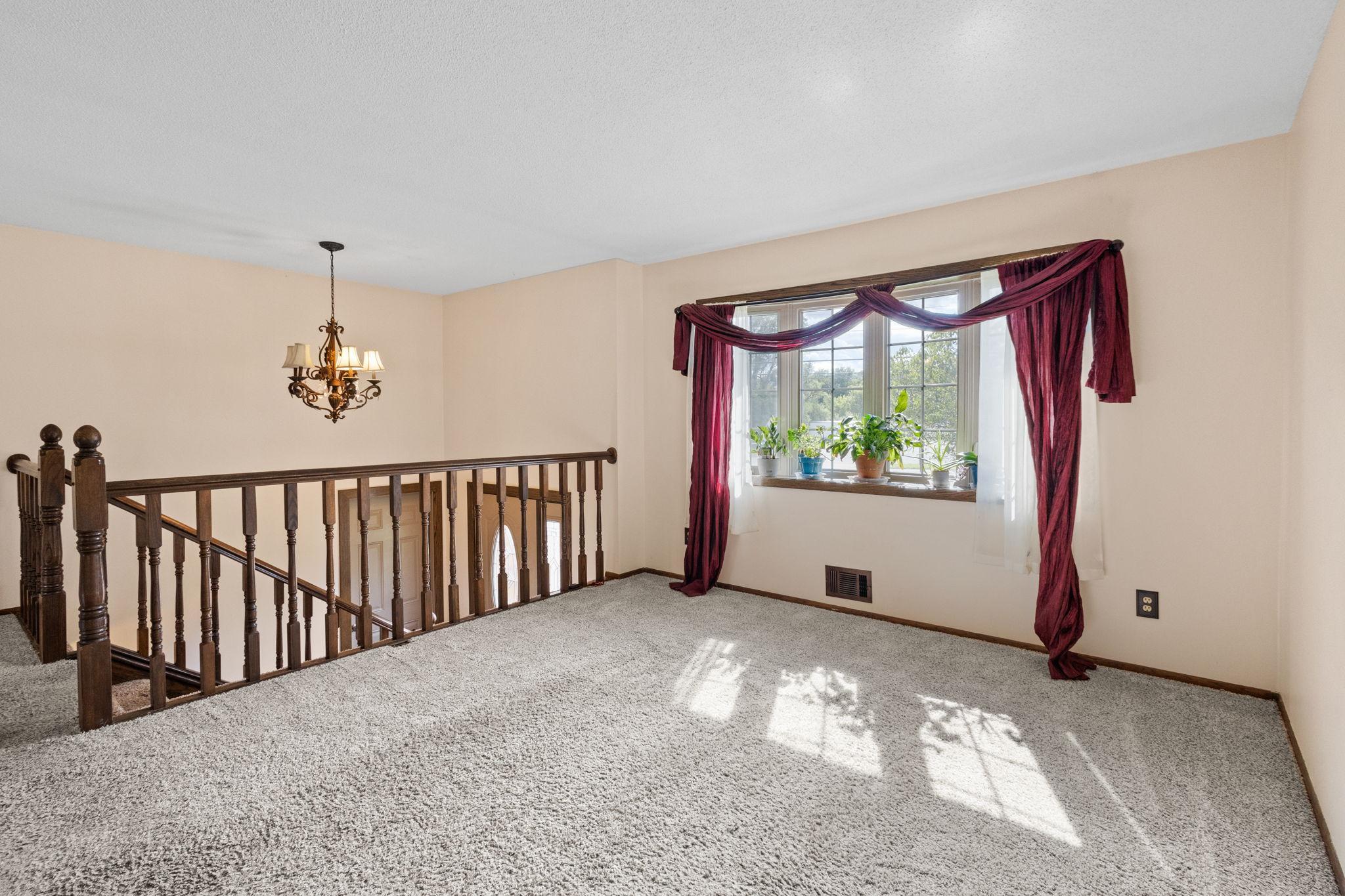 7613 Central Avenue NE