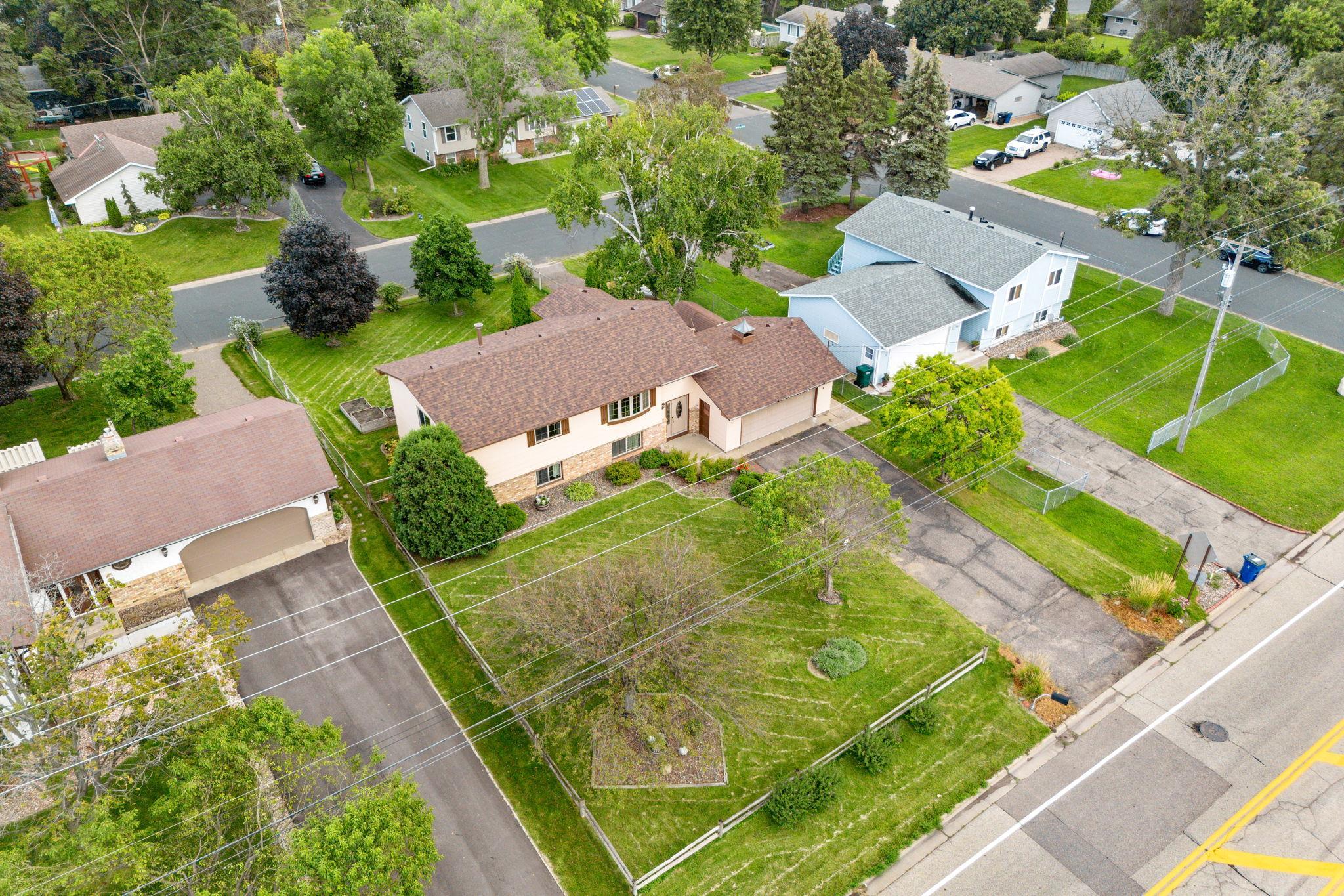 7613 Central Avenue NE